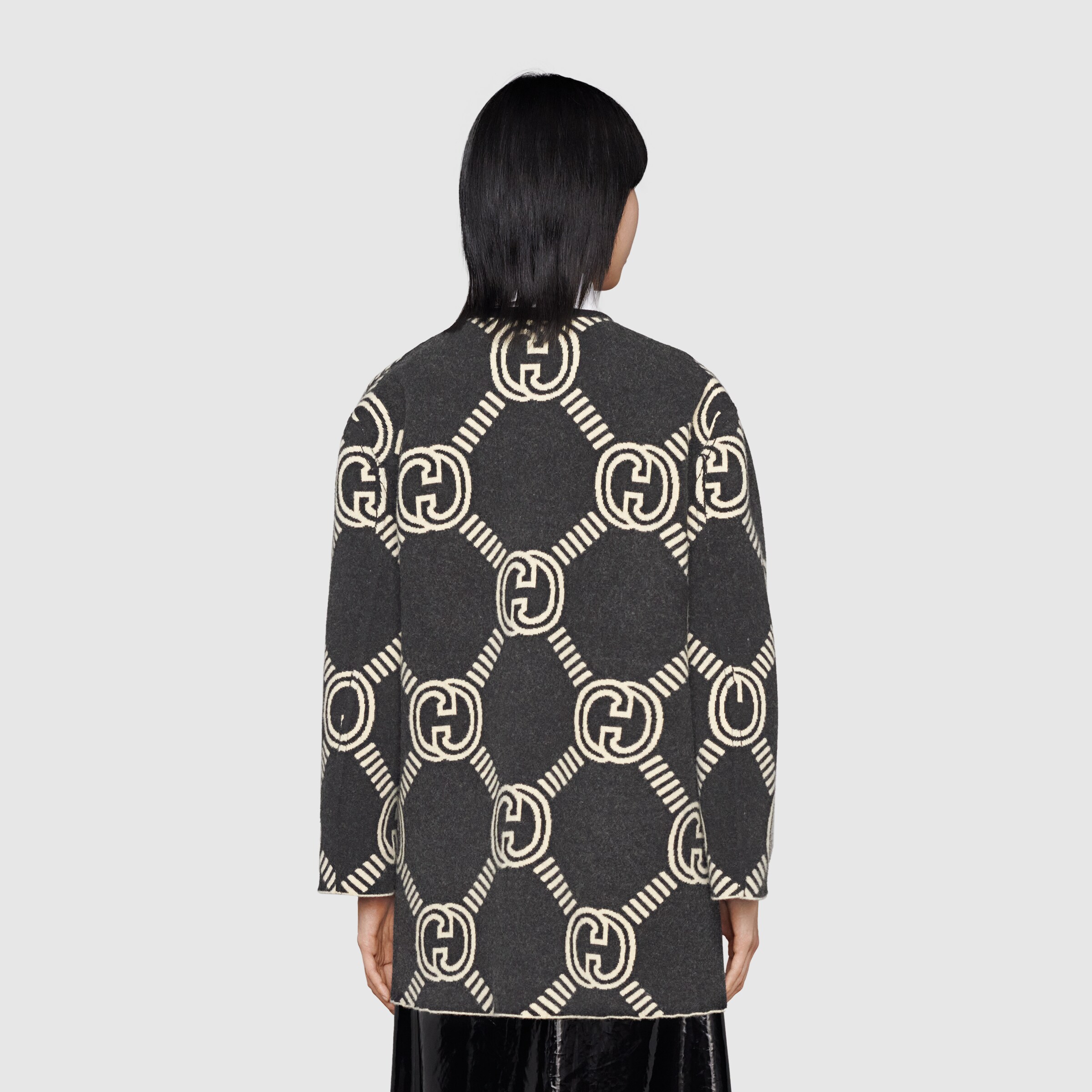 678318_XKB5T_9192_007_100_0000_Light-Reversible-Interlocking-G-wool-cardigan.jpg
