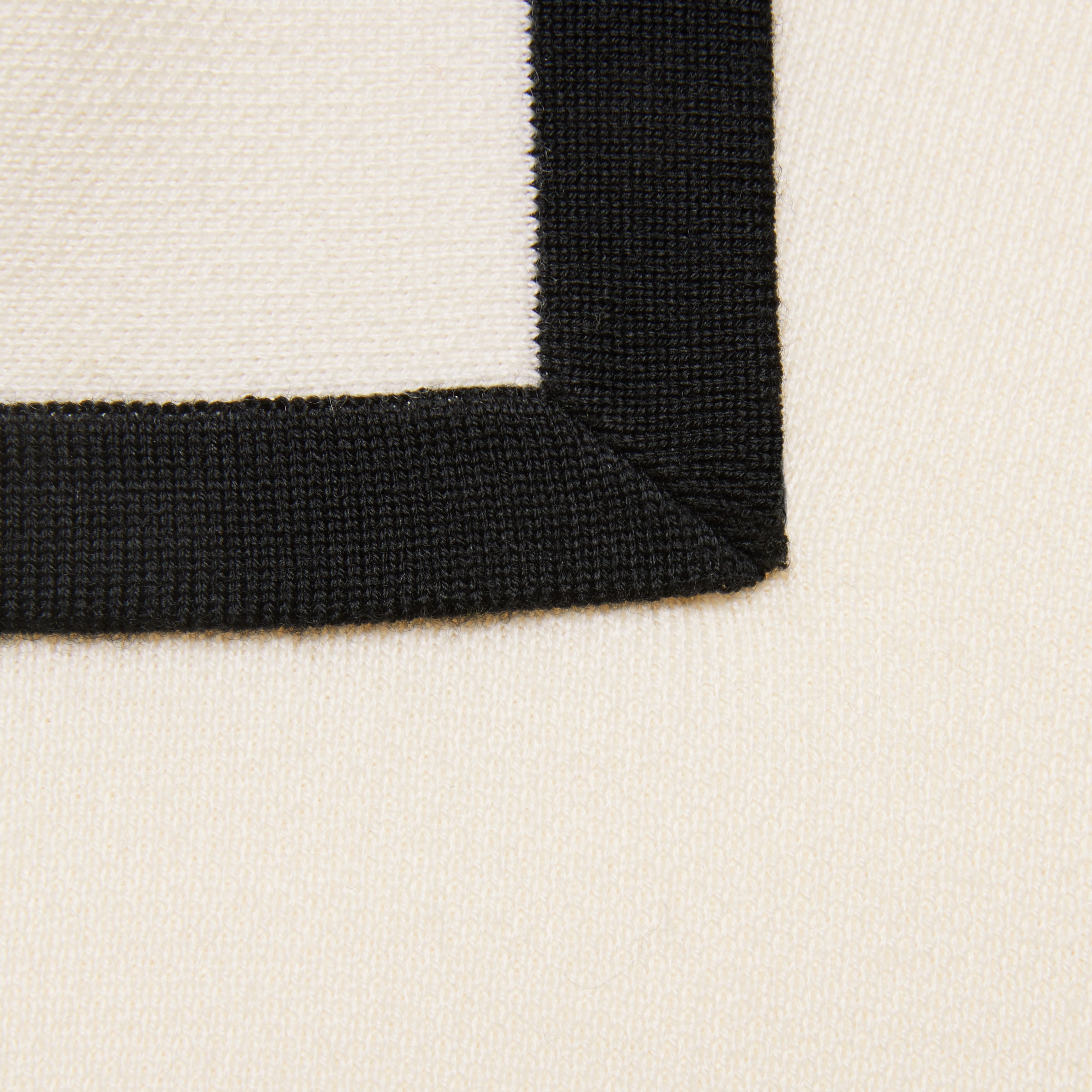681307_XKB7S_9207_011_100_0000_Light-Wool-GG-piquet-jacquard-polo-shirt.jpg
