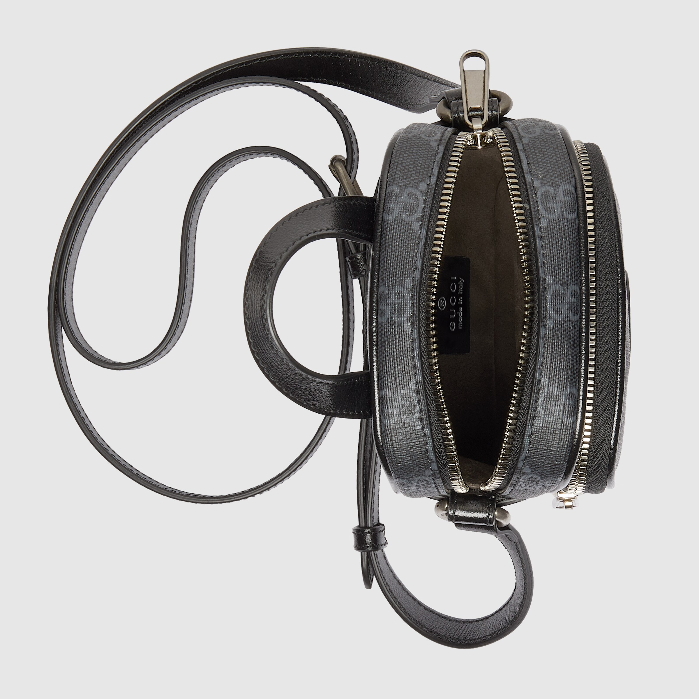 672952_92TCN_1000_007_080_0000_Light-Mini-bag-with-Interlocking-G.jpg
