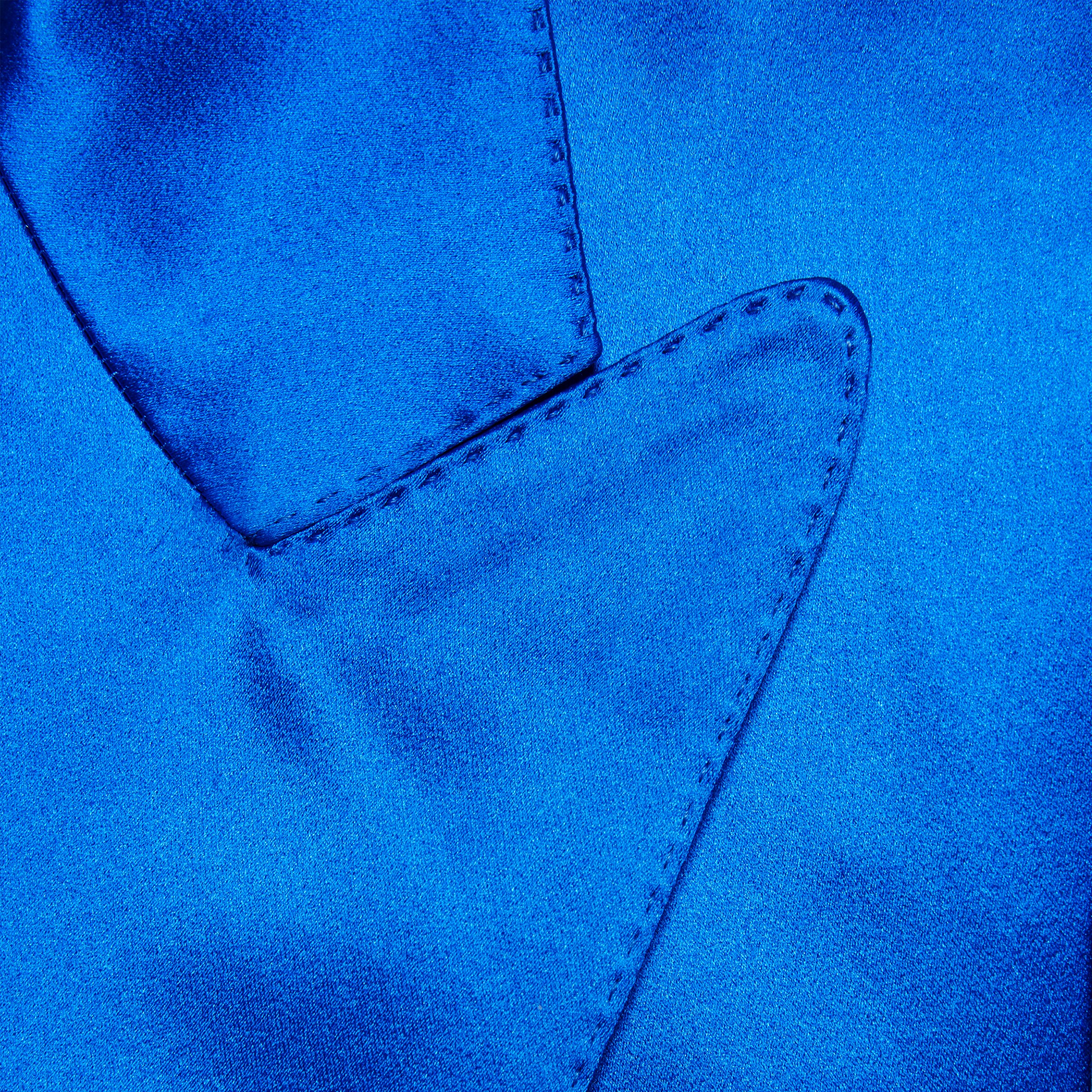 664576_ZHS84_4256_011_100_0000_Light-Silk-duchesse-jacket.jpg