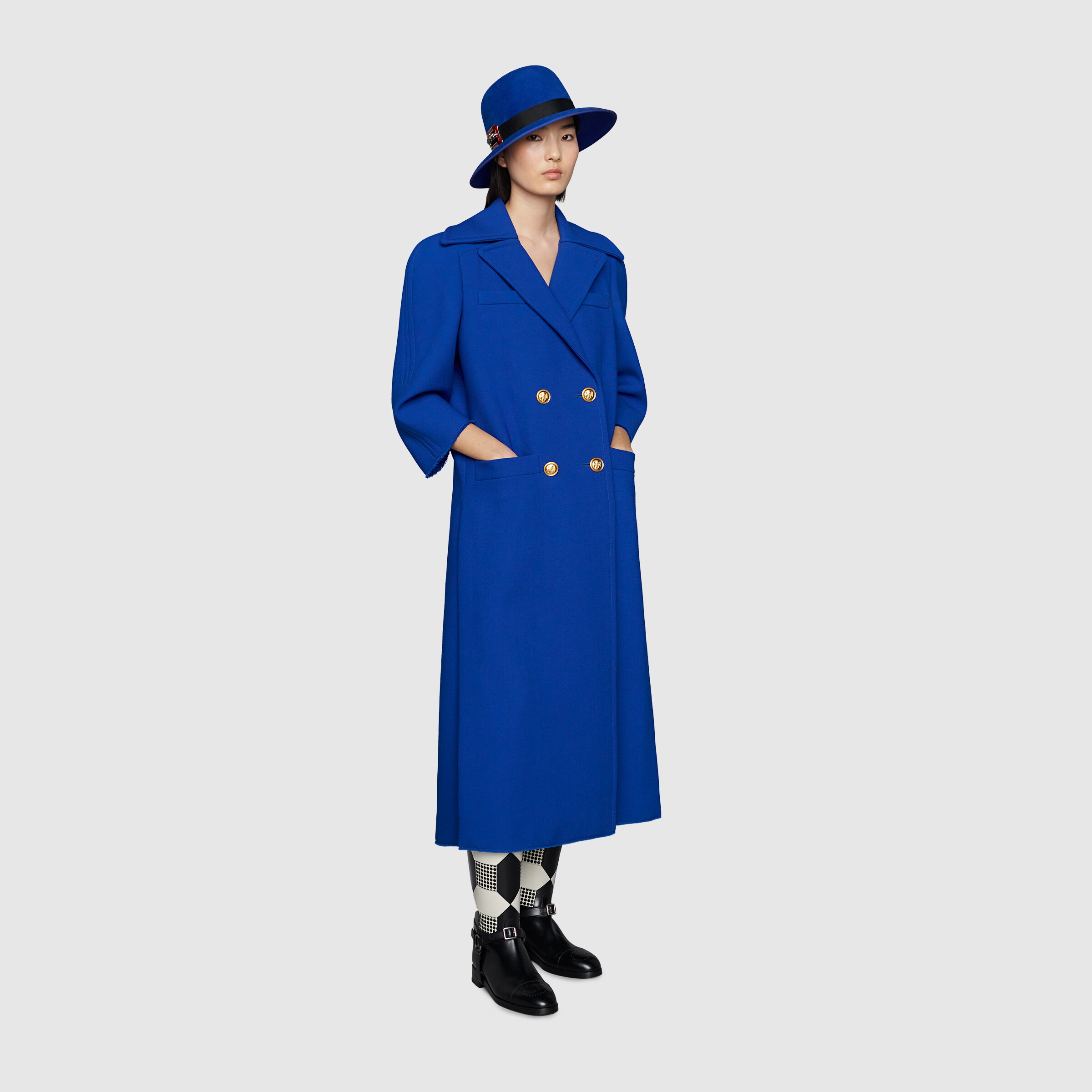 669523_ZHW10_4096_002_100_0000_Light-Double-breasted-coat-with-pleats.jpg