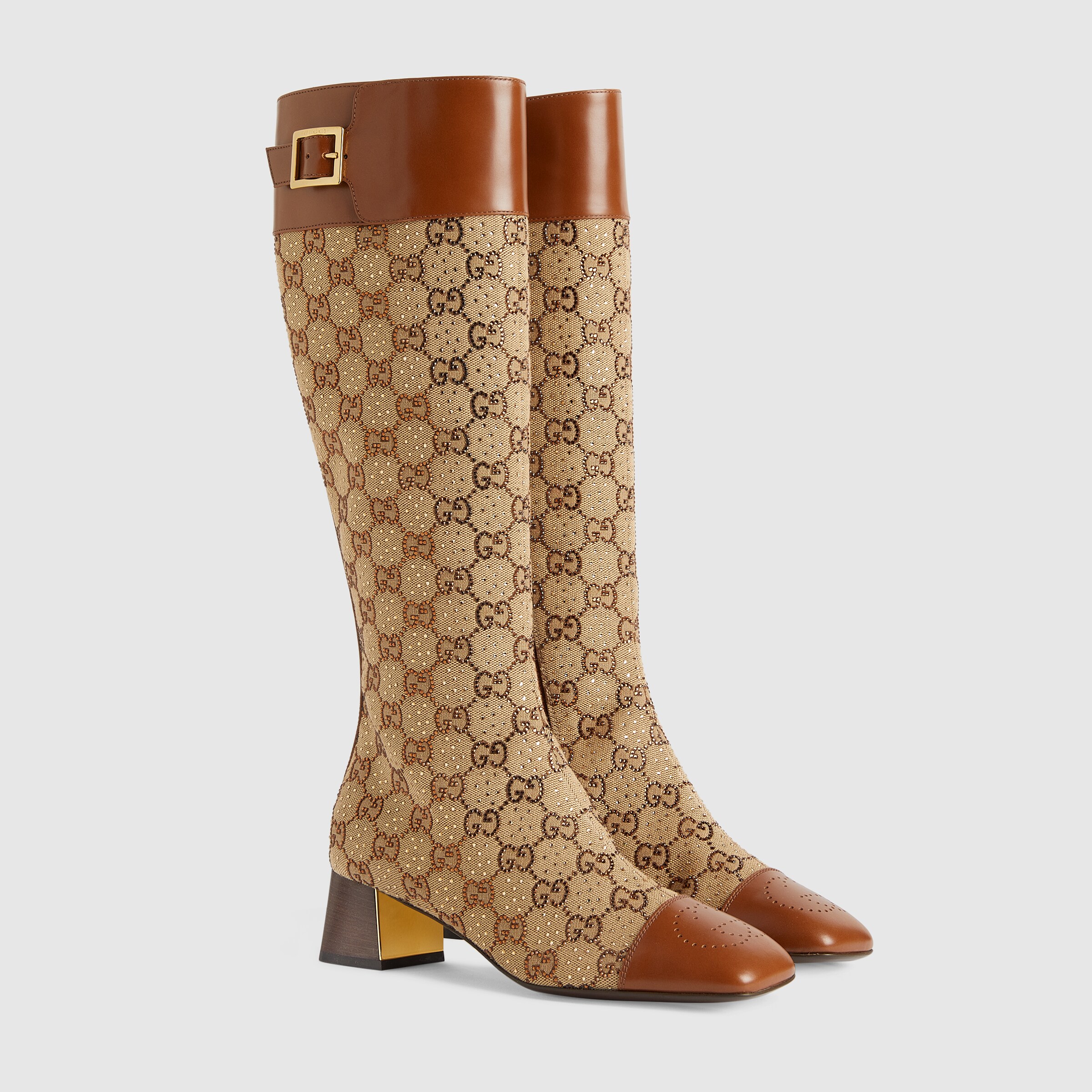 680064_21HH0_2582_002_100_0000_Light-Womens-boot-with-crystals.jpg