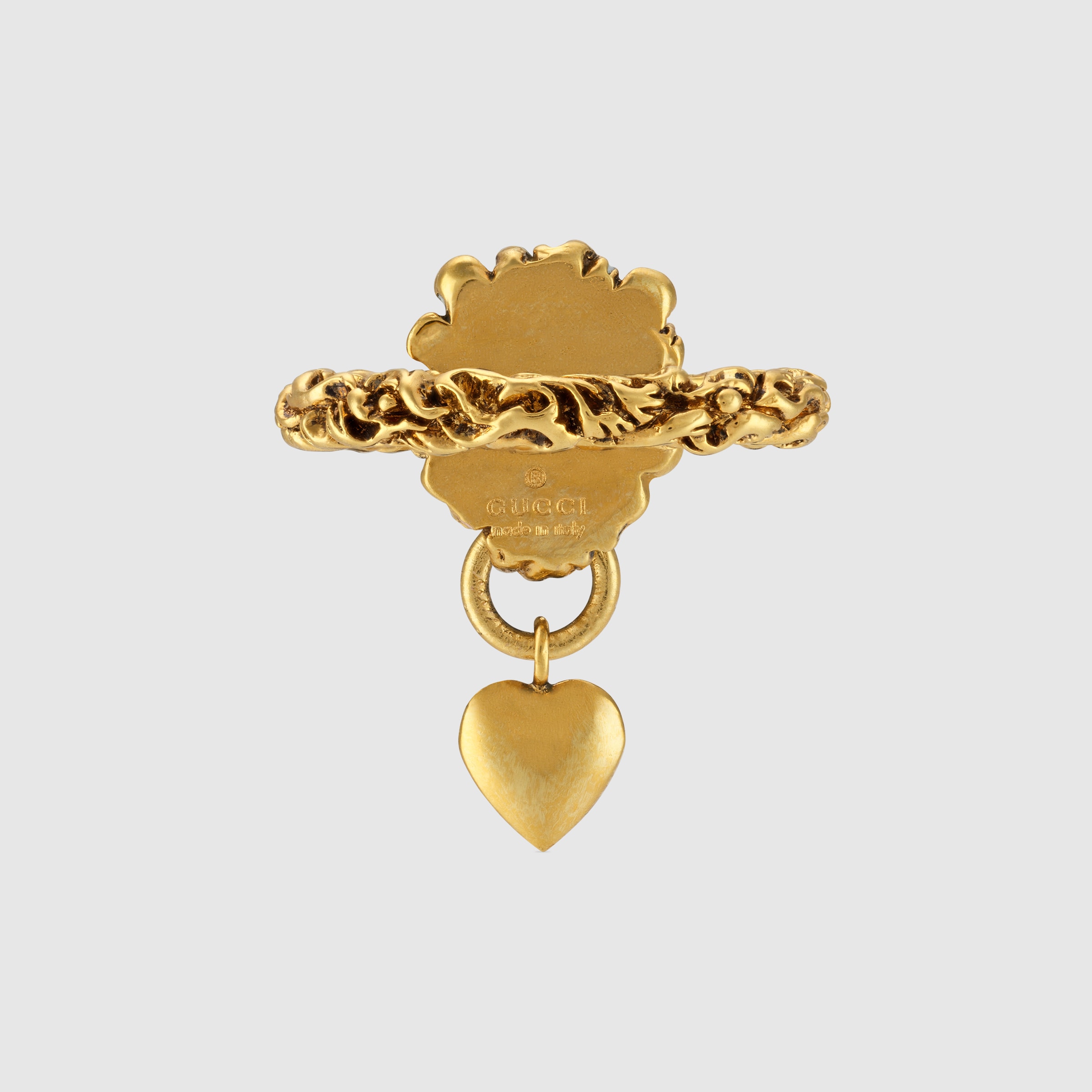 645628_I4600_0933_004_100_0000_Light-Lion-head-and-heart-ring.jpg