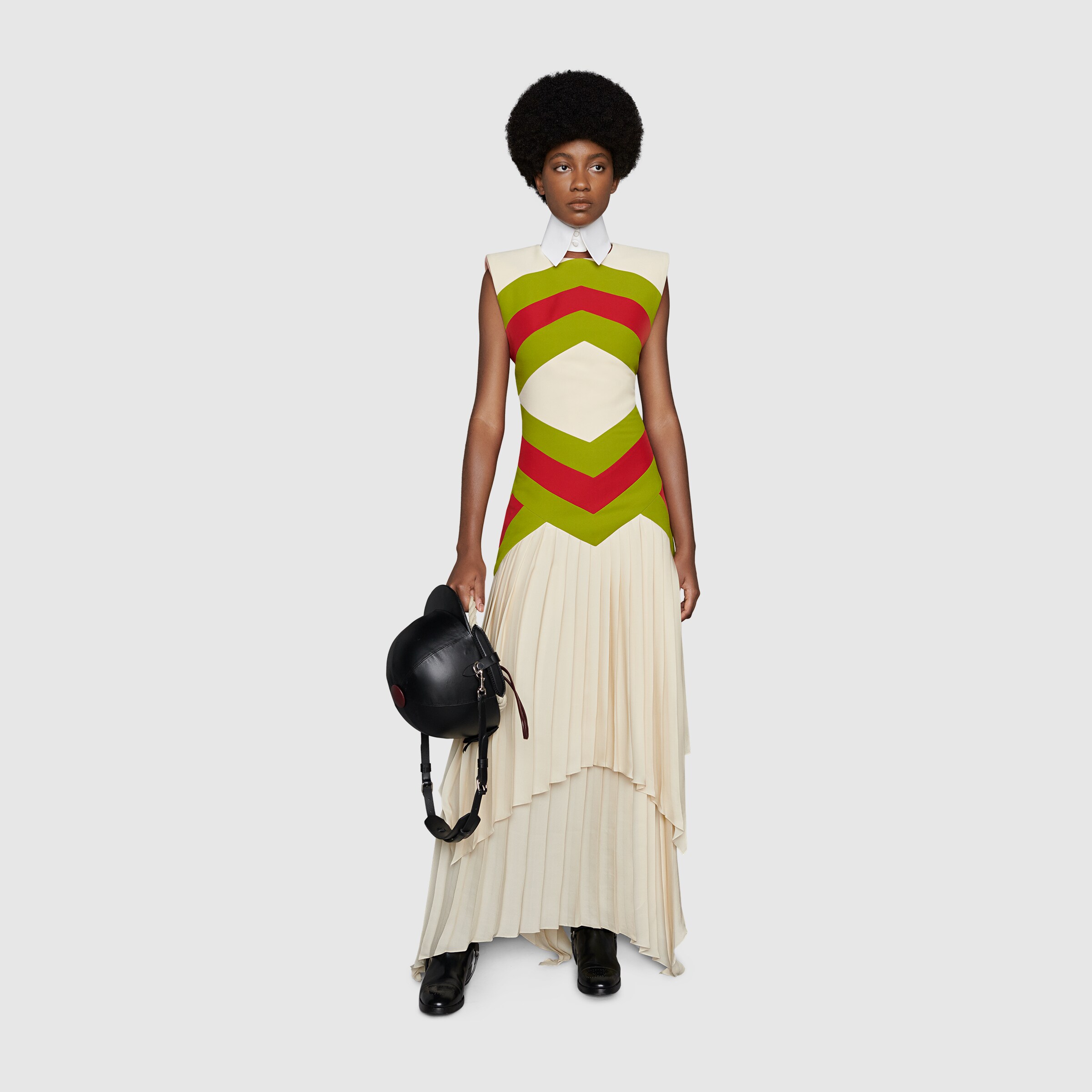 678474_B7EHN_8086_005_100_0000_Light-Small-equesterian-themed-bag.jpg