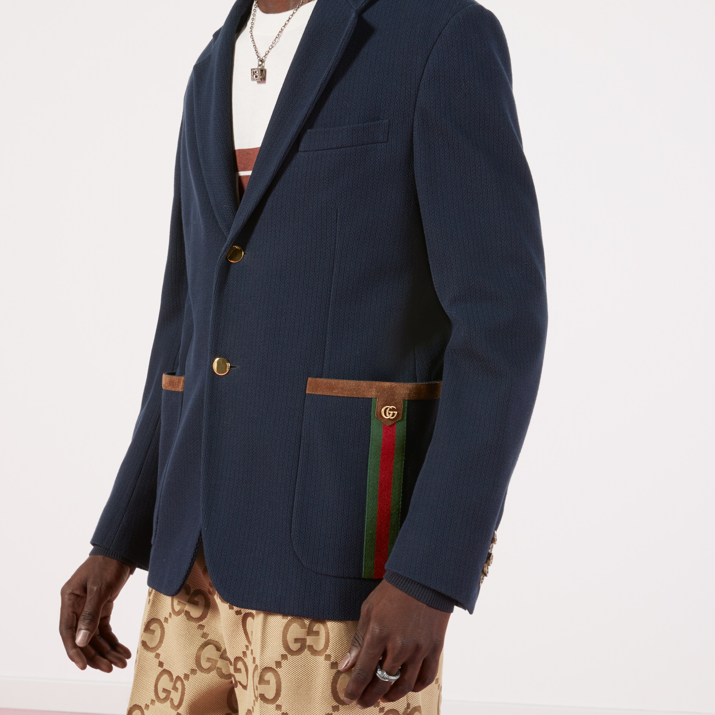 673264_Z8AR0_4433_005_100_0000_Light-Cotton-jersey-jacket-with-Web.jpg