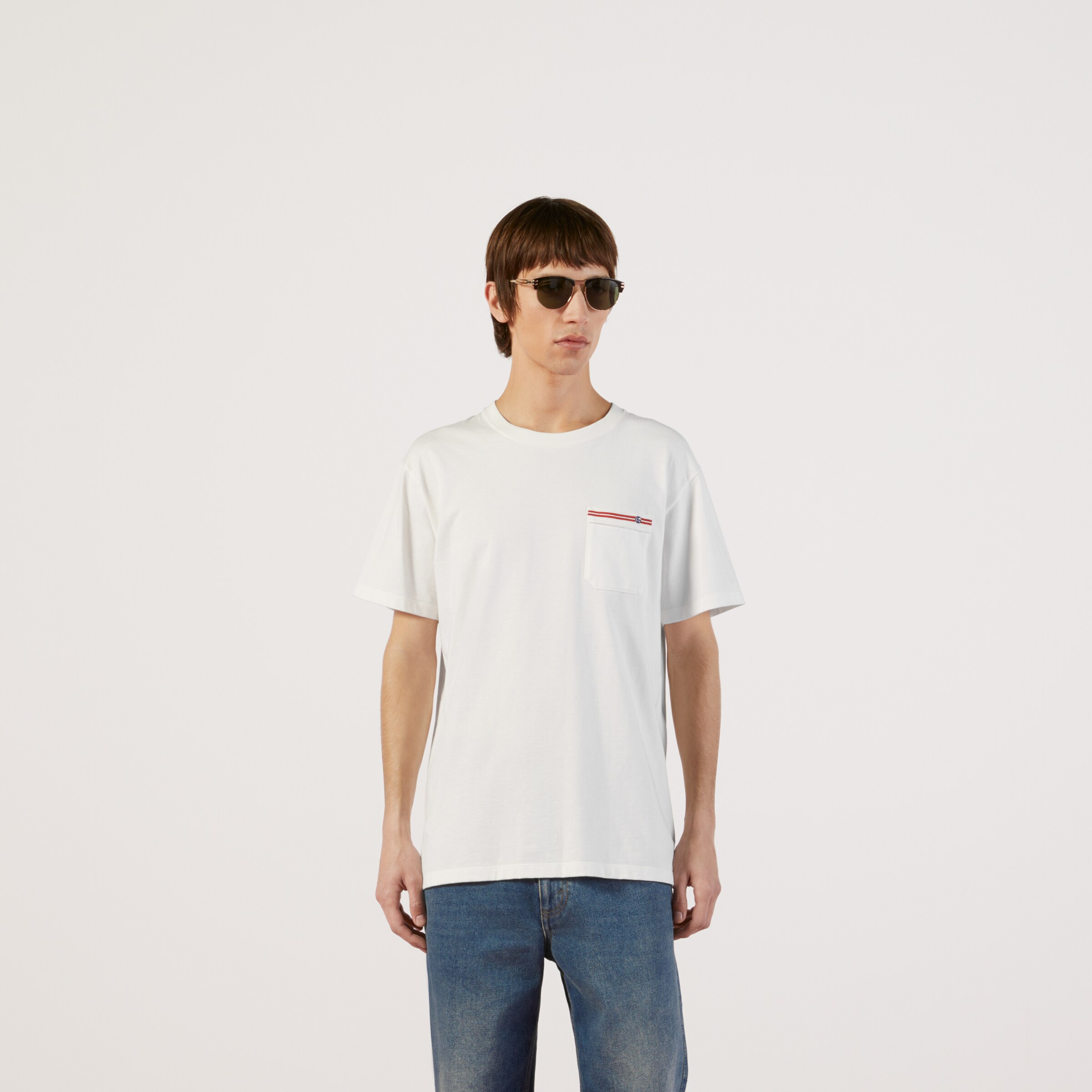 673710_XJDVI_9088_010_100_0000_Light-Cotton-T-shirt-with-embroidery.jpg
