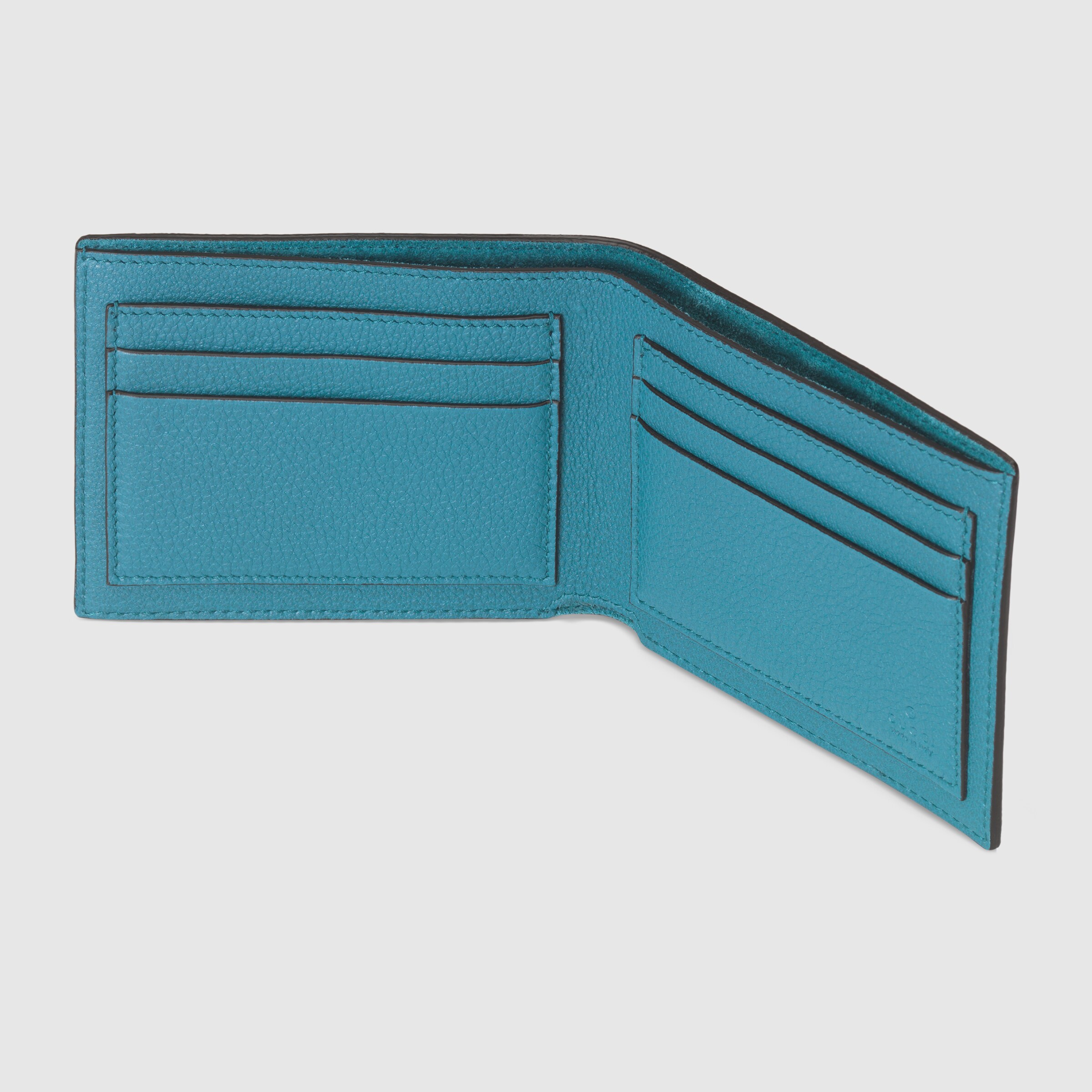 658668_0E8IG_4432_006_080_0000_Light-Wallet-with-embossed-Gucci-logo.jpg