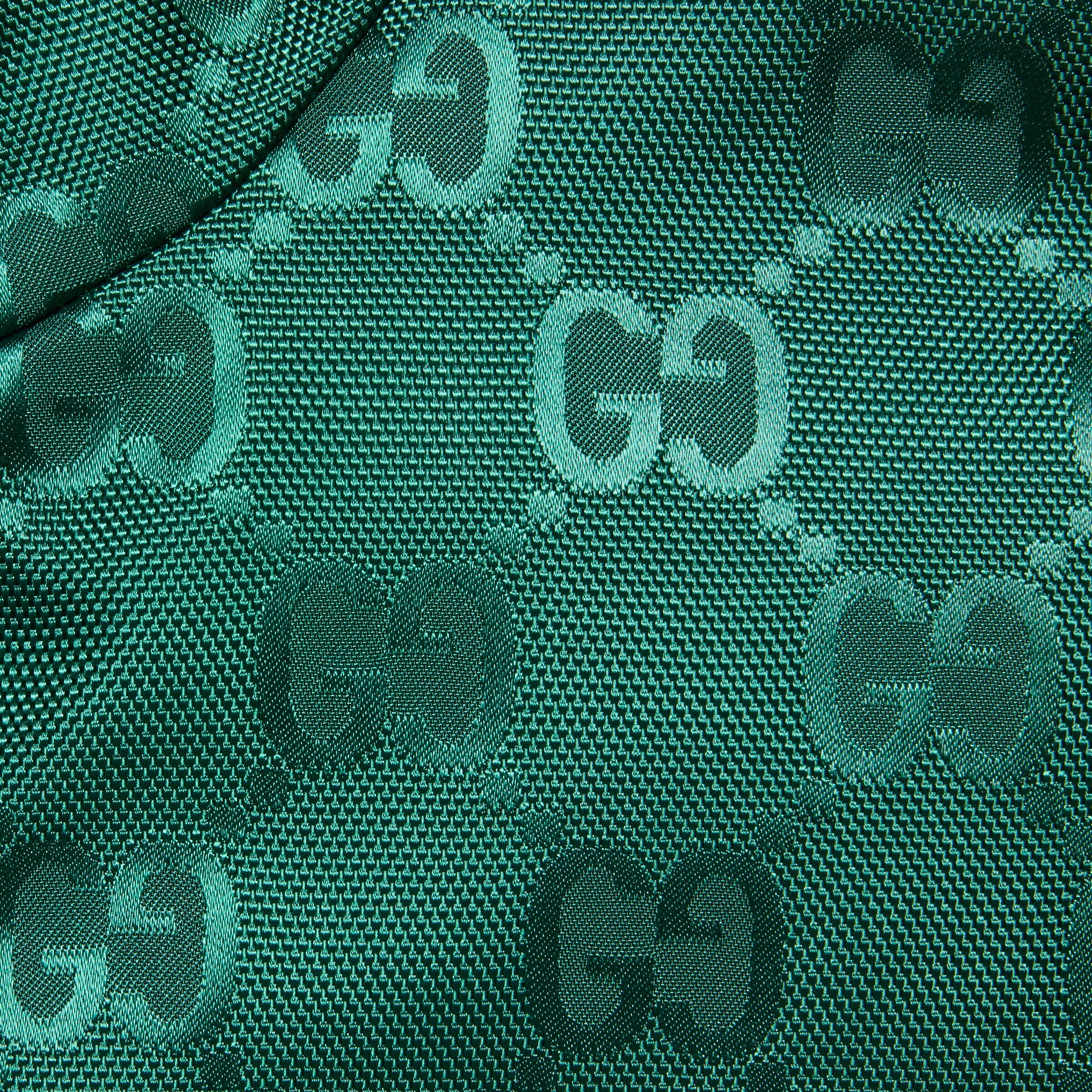 673617_ZAEBN_3239_011_100_0000_Light-Water-repellent-GG-canvas-jacket.jpg