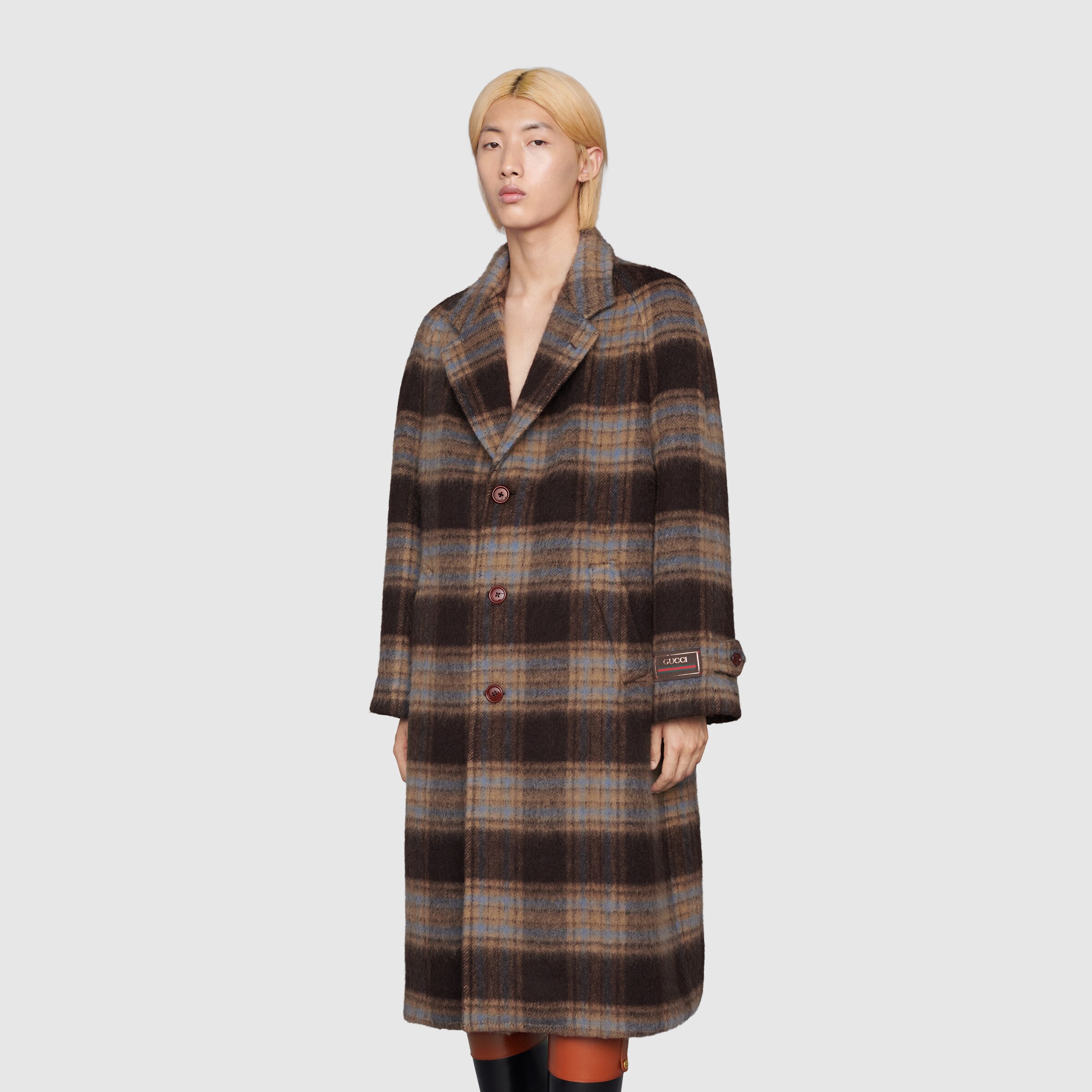 664710_ZAG9O_2006_006_100_0000_Light-Check-wool-coat-with-Gucci-label.jpg
