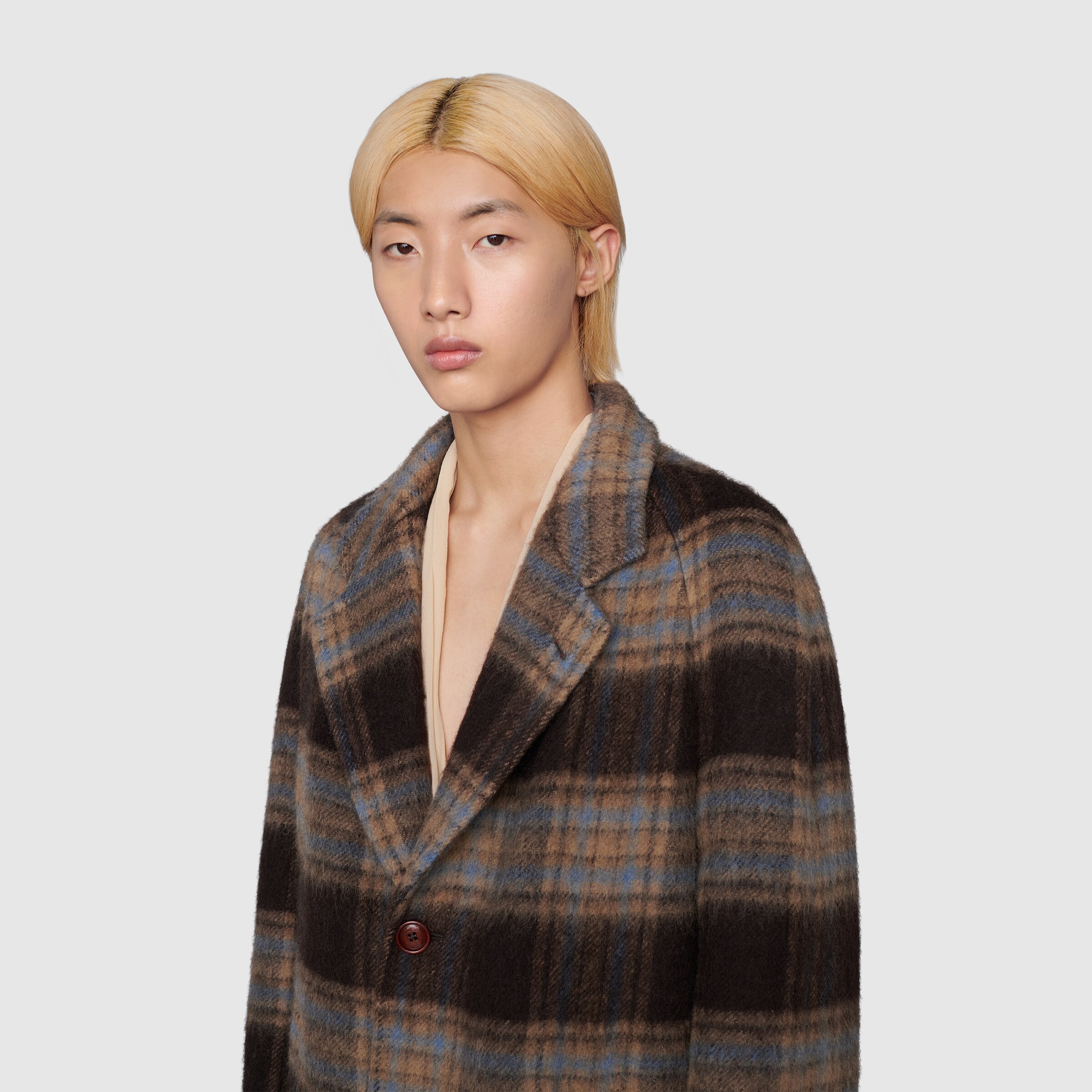 664710_ZAG9O_2006_013_100_0000_Light-Check-wool-coat-with-Gucci-label.jpg