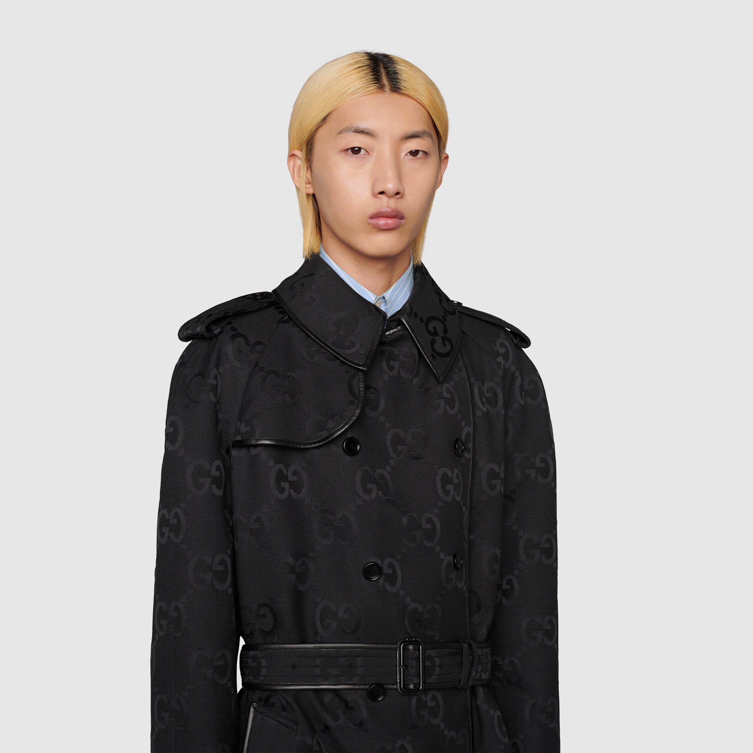 681036_Z8AVU_1000_010_100_0000_Light-Jumbo-GG-canvas-coat.jpg