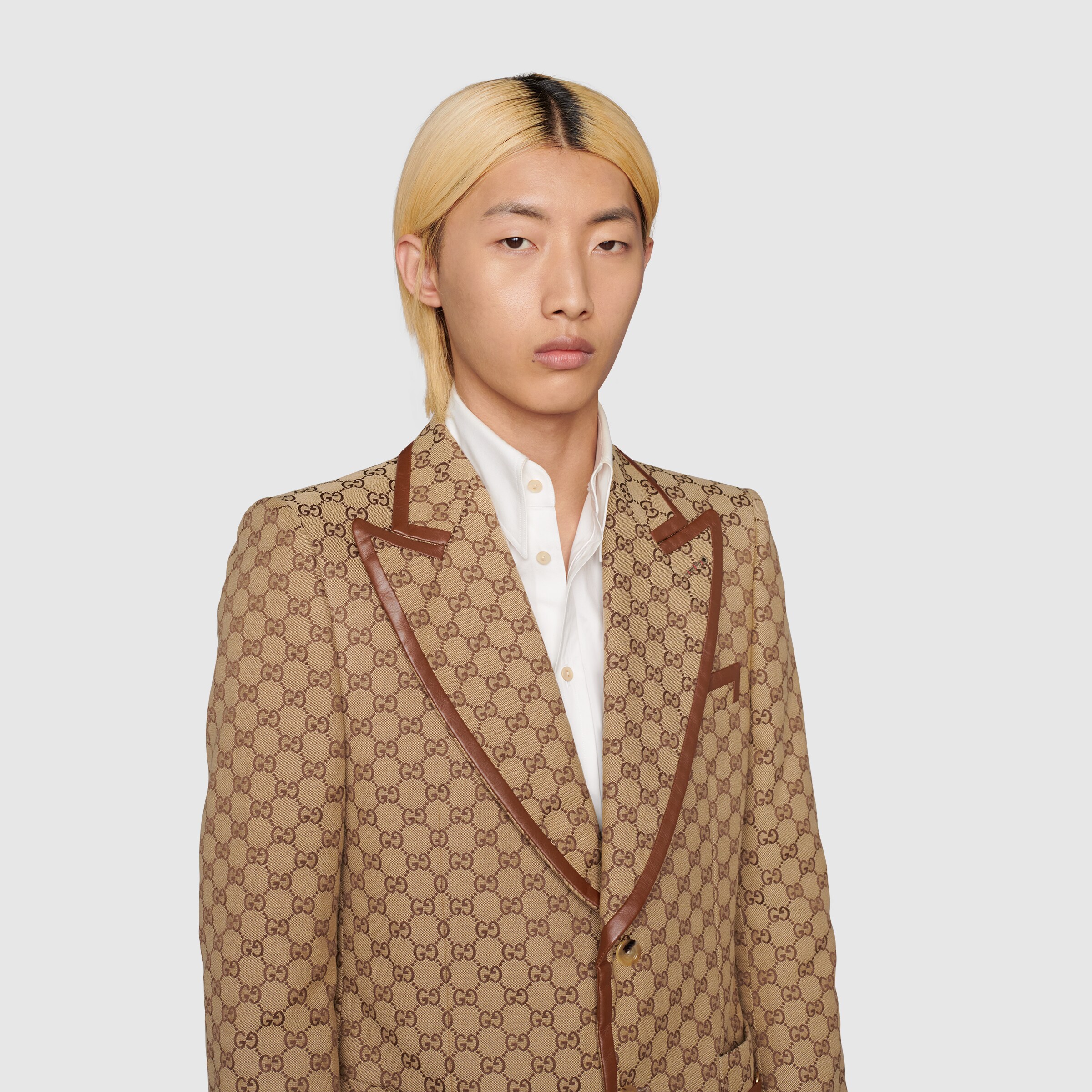 668049_Z8ARW_2190_010_100_0000_Light-GG-canvas-jacket.jpg