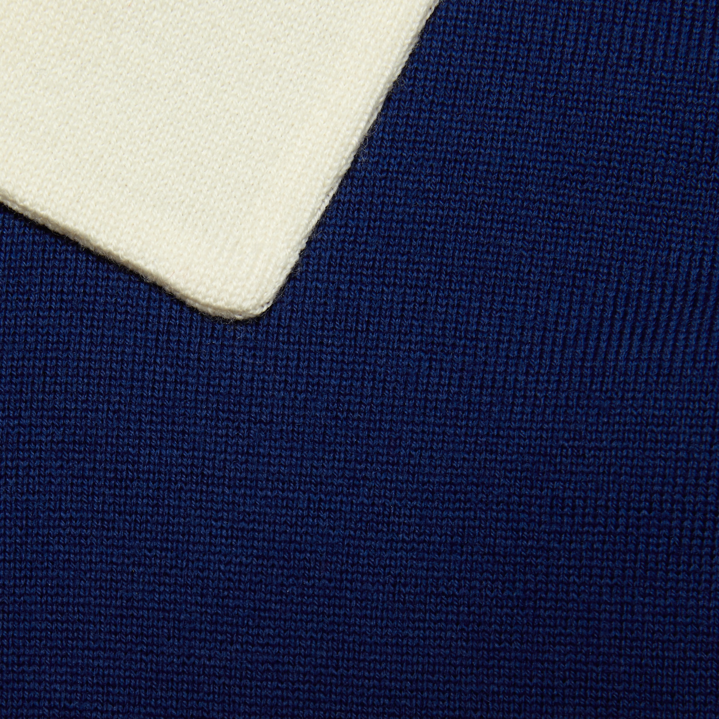 673844_XKB26_4358_011_100_0000_Light-Striped-wool-polo.jpg