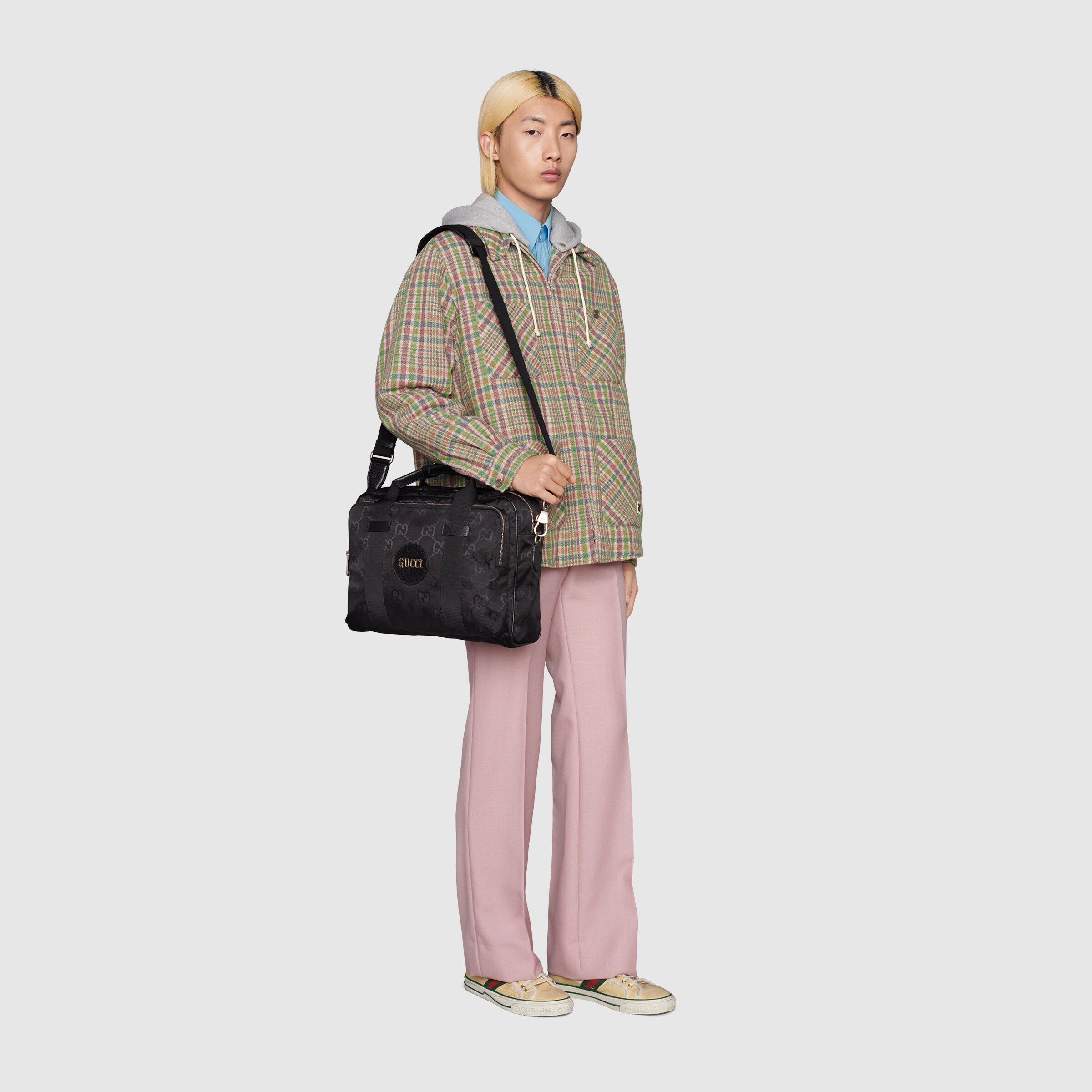 674299_UKDSN_1000_005_100_0000_Light-Gucci-Off-The-Grid-briefcase.jpg
