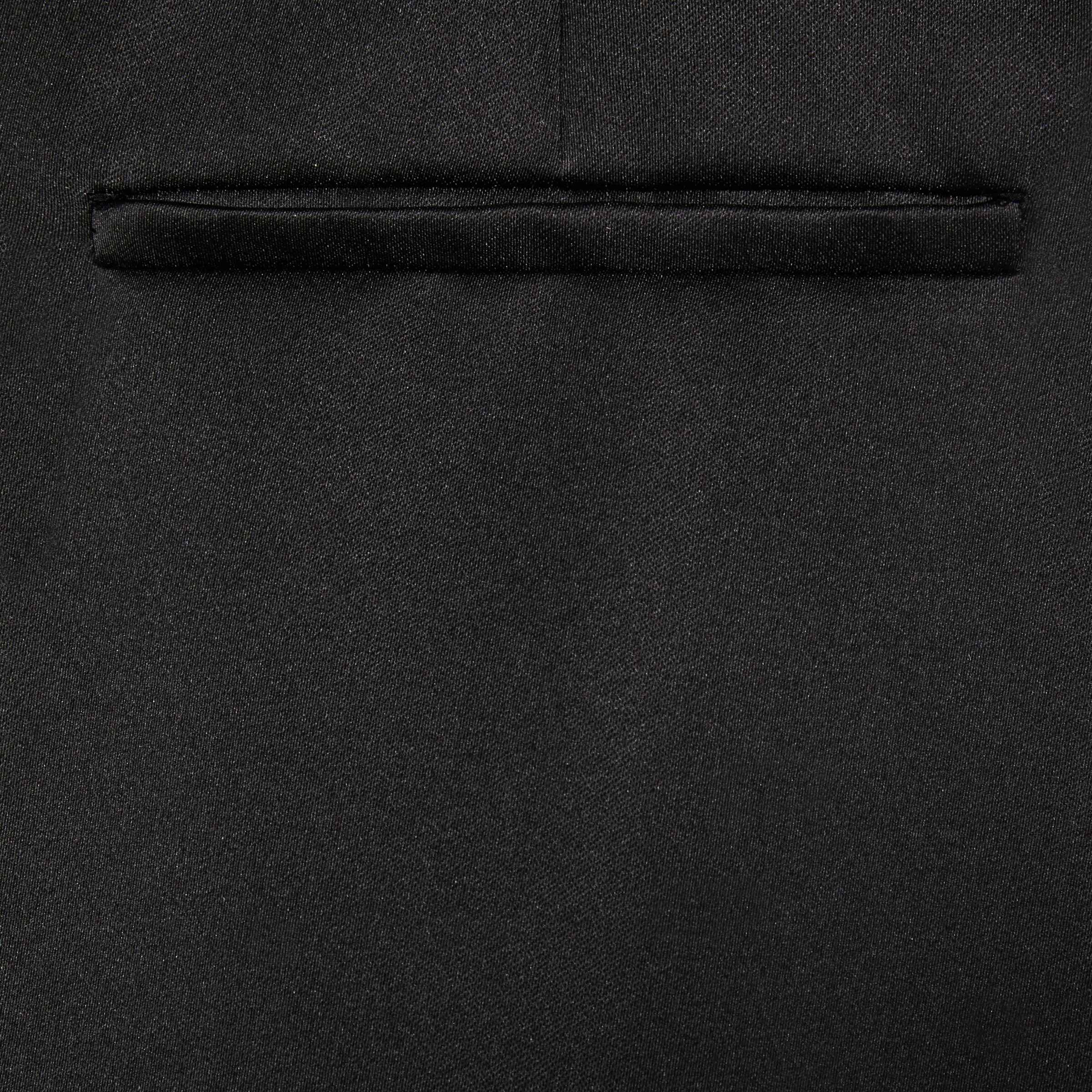 671458_ZAHND_1000_011_100_0000_Light-Equestrian-inspired-trousers.jpg