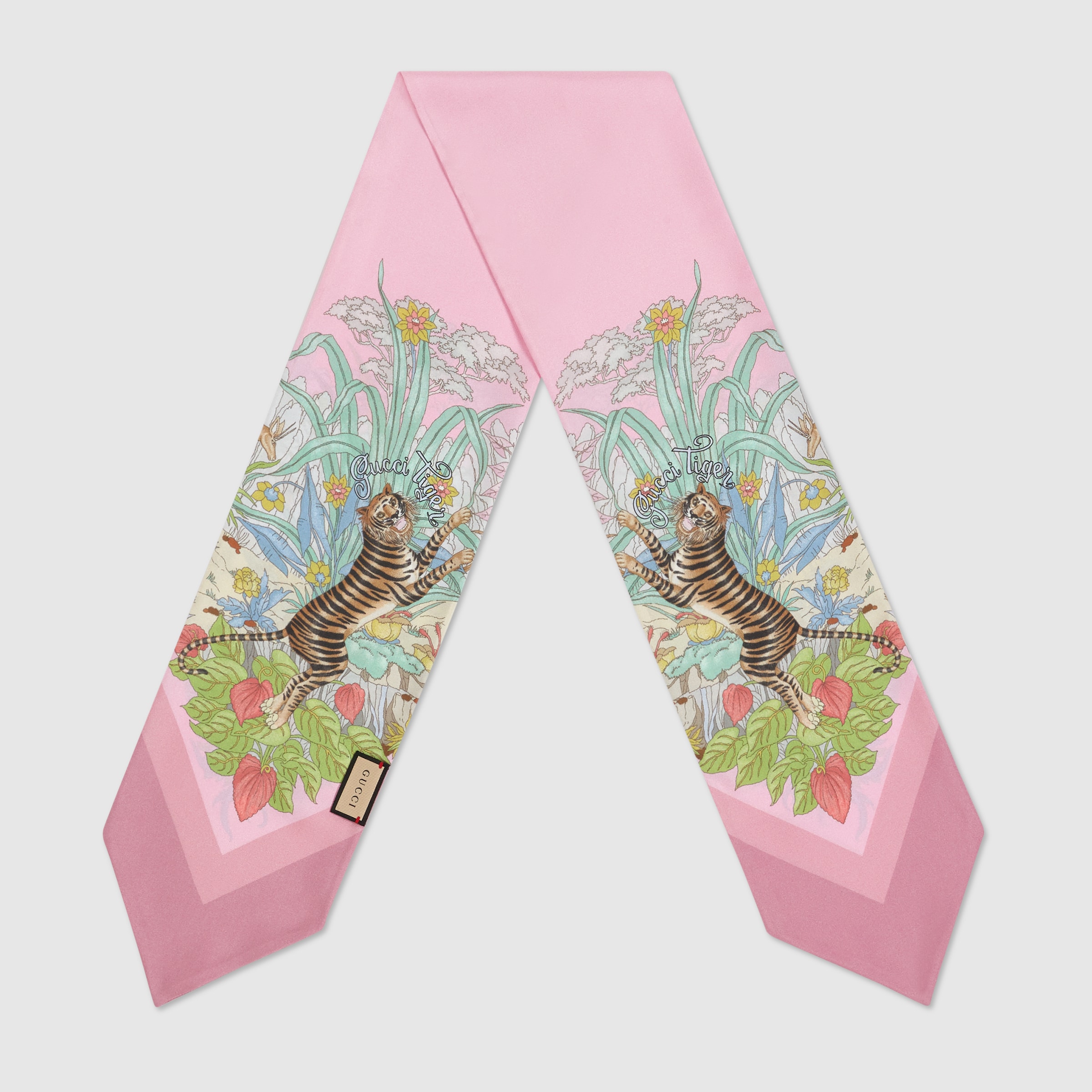 686067_3G001_9272_002_100_0000_Light-Gucci-Tiger-silk-neck-bow.jpg