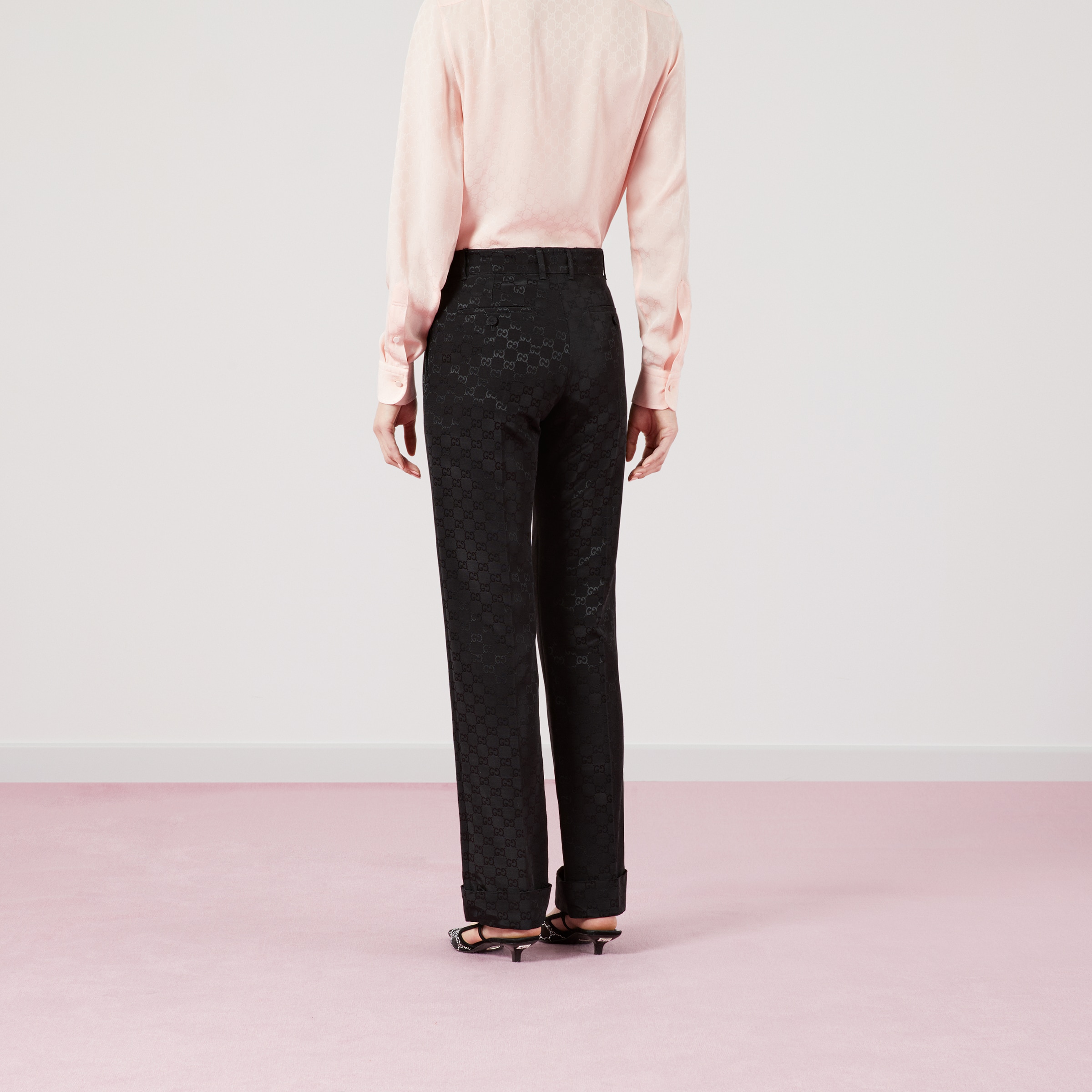 664408_ZAHMD_1000_011_100_0000_Light-Light-GG-canvas-trousers.jpg