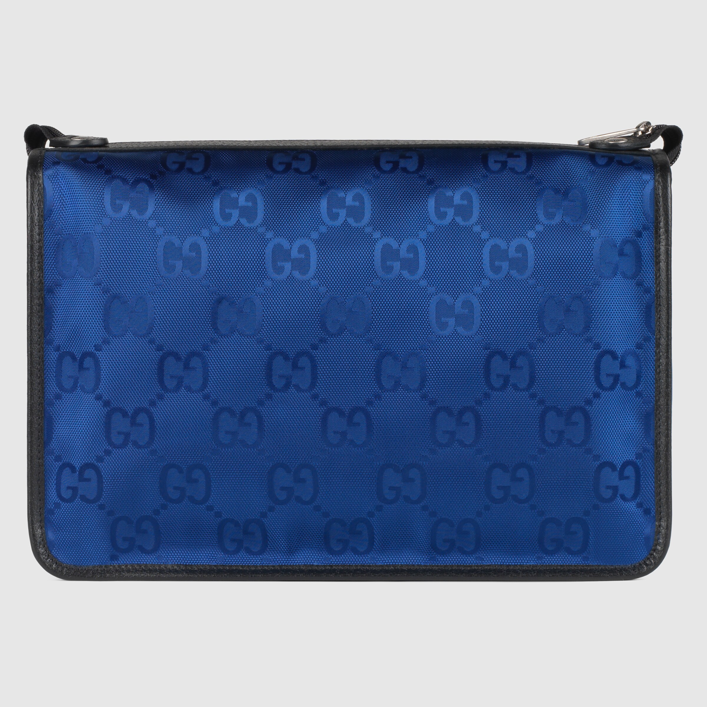 674797_UKDLN_4267_003_053_0000_Light-Gucci-Off-The-Grid-medium-packing-cube.jpg