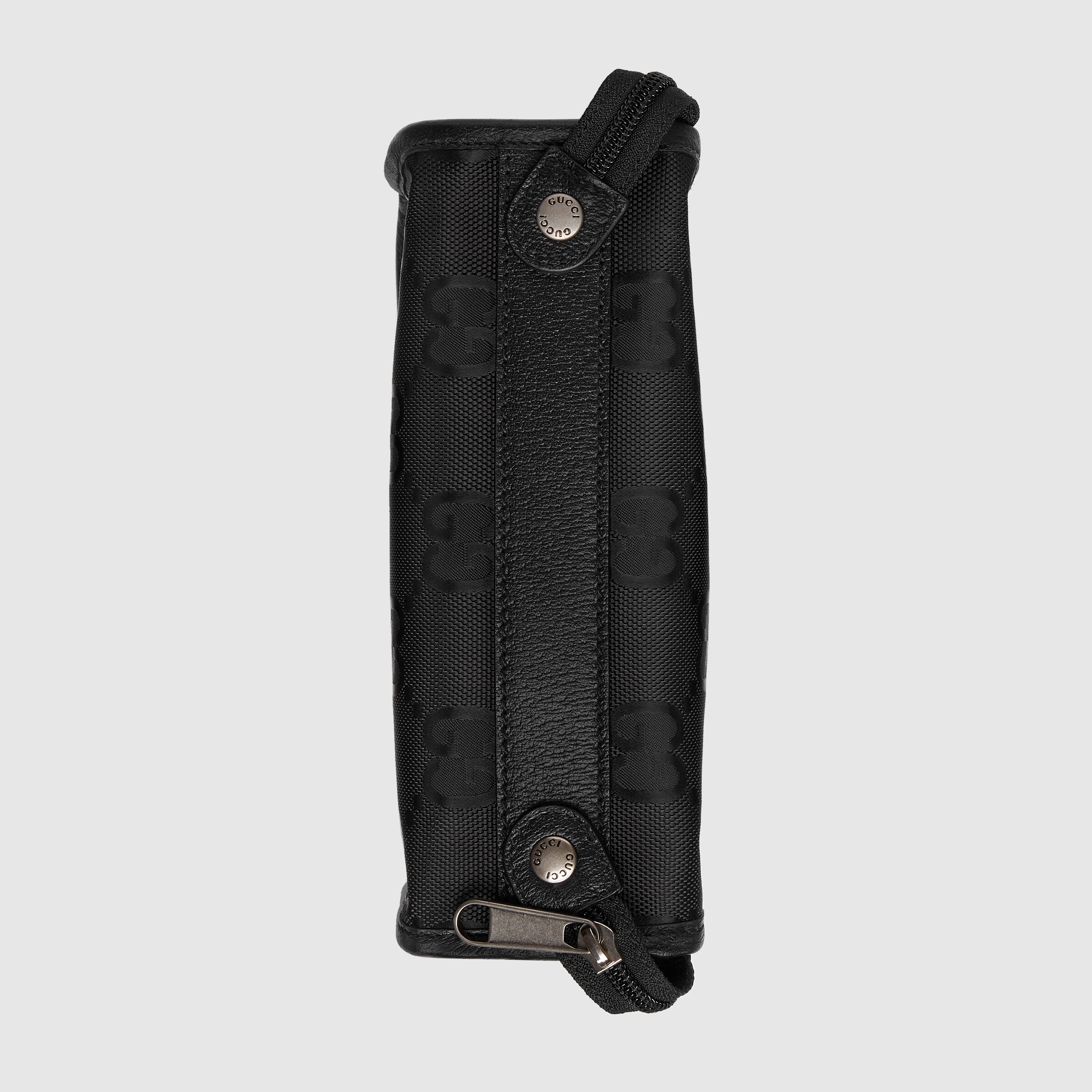 674801_UKDLN_1000_006_036_0000_Light-Gucci-Off-The-Grid-small-packing-cube.jpg