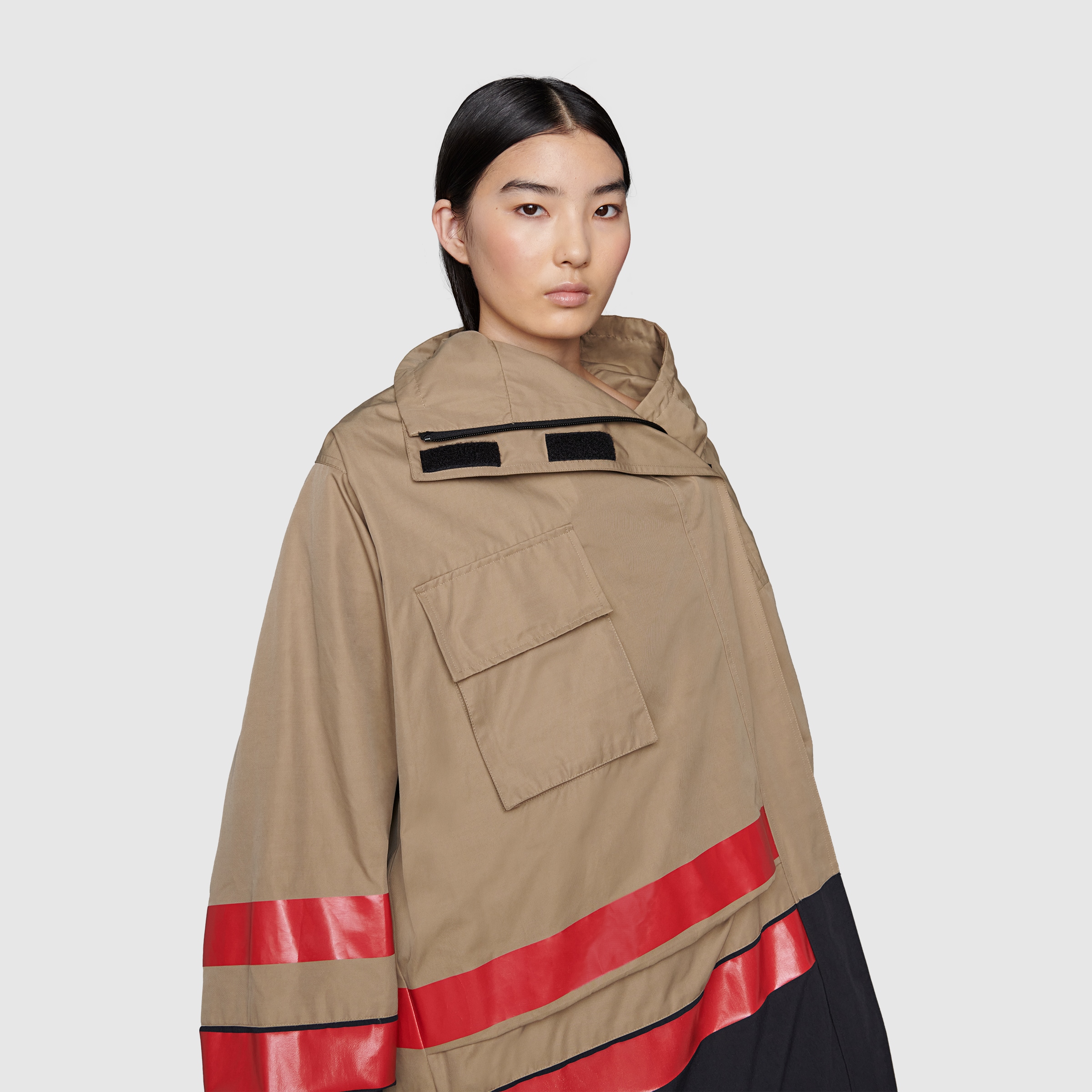 676428_ZAH7M_2139_003_100_0000_Light-The-Hacker-Project-technical-cotton-coat.jpg