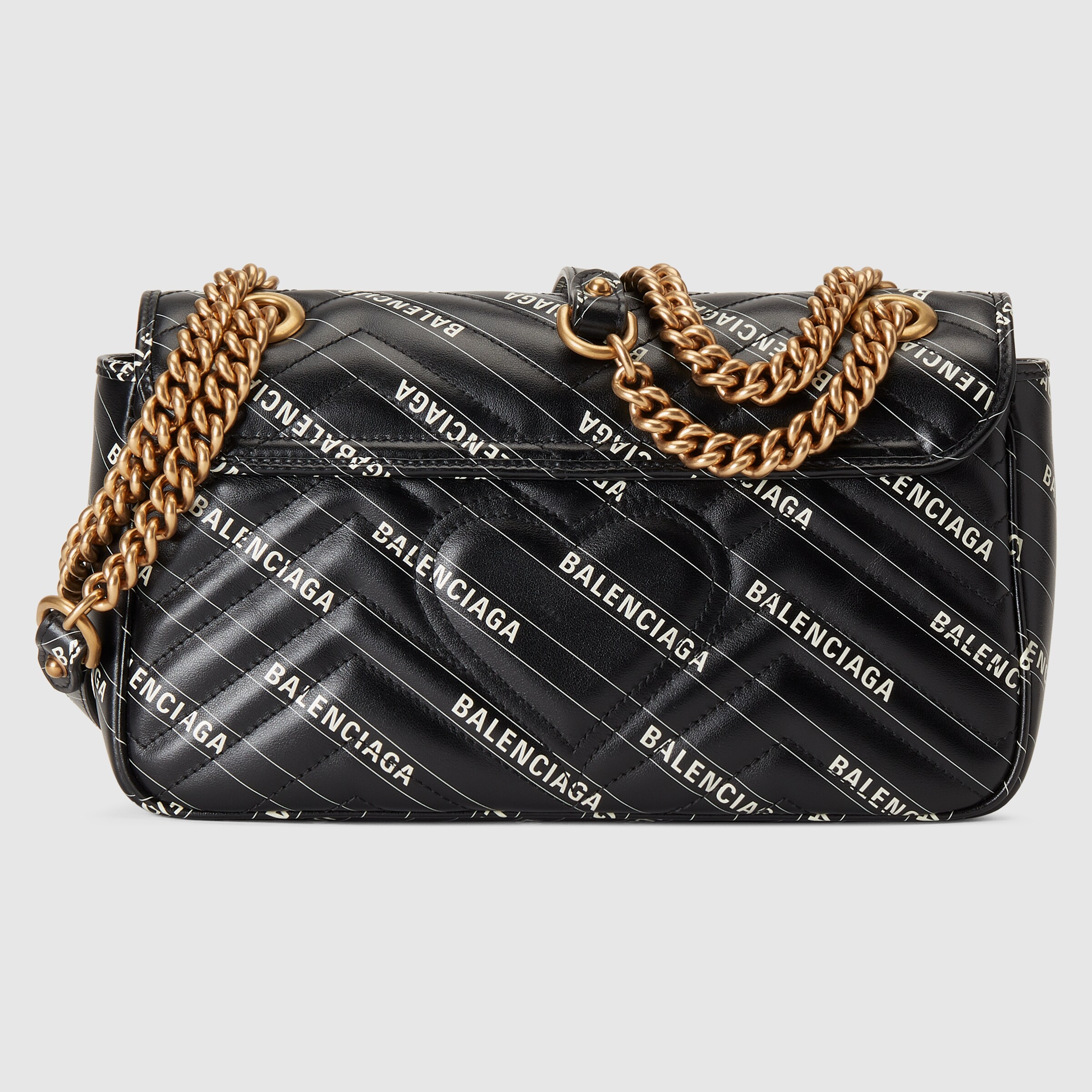 443497_UK5AT_1089_003_063_0017_Light-The-Hacker-Project-small-GG-Marmont-bag.jpg