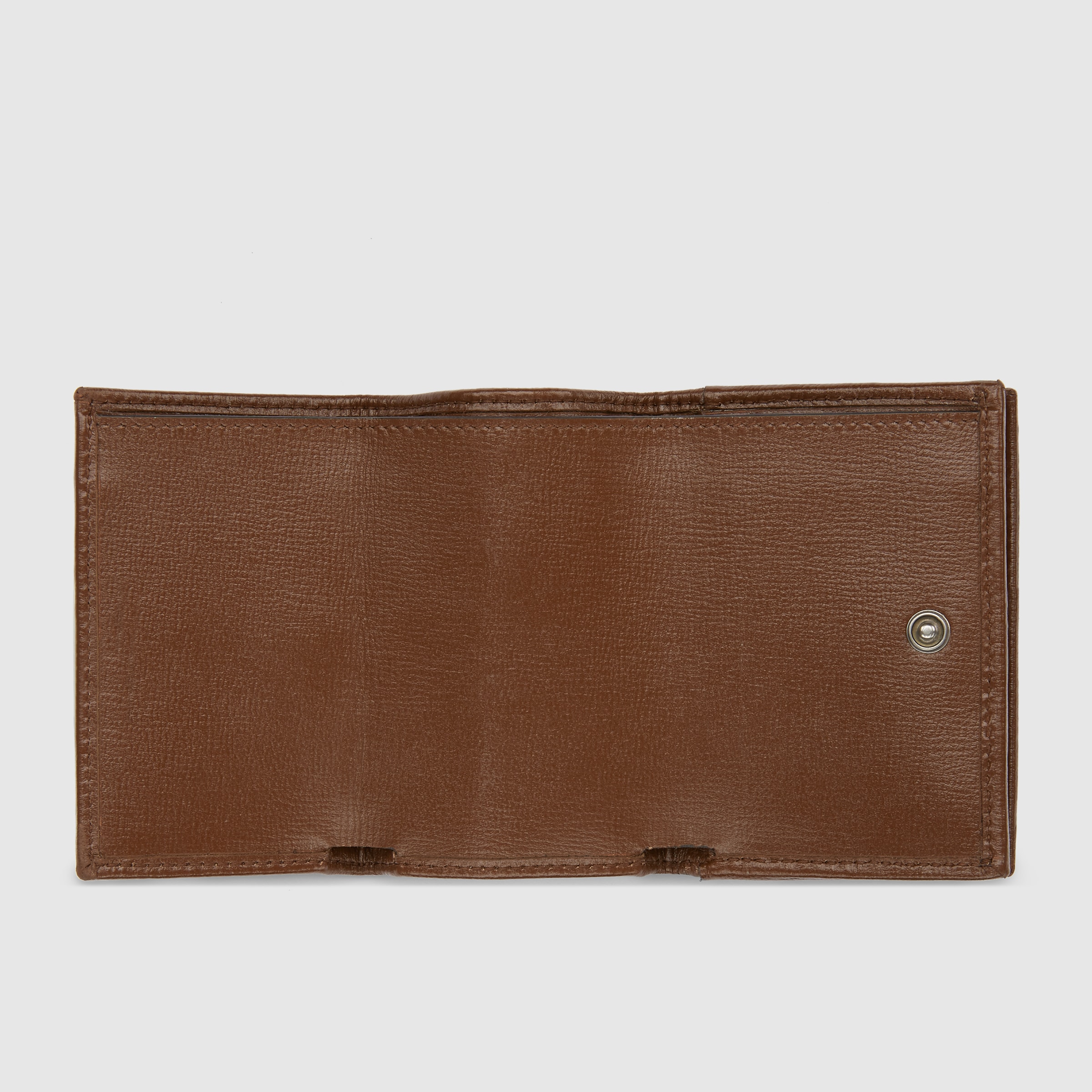 681708_GY5SN_8563_002_080_0043_Light-The-Hacker-Project-Neo-Classic-wallet.jpg