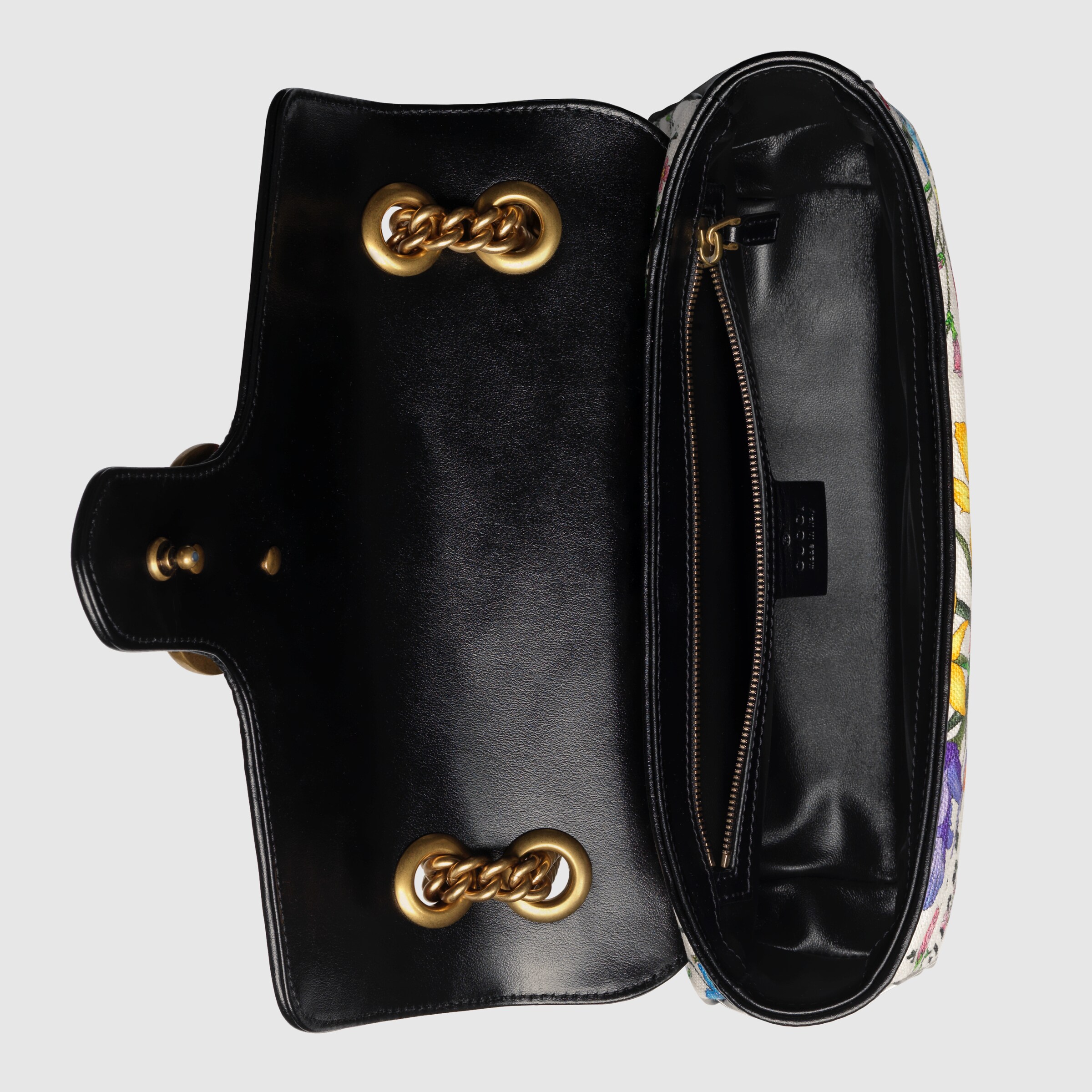 443497_UK4AT_9074_007_063_0011_Light-Online-Exclusive-The-Hacker-Project-small-GG-Marmont-bag.jpg