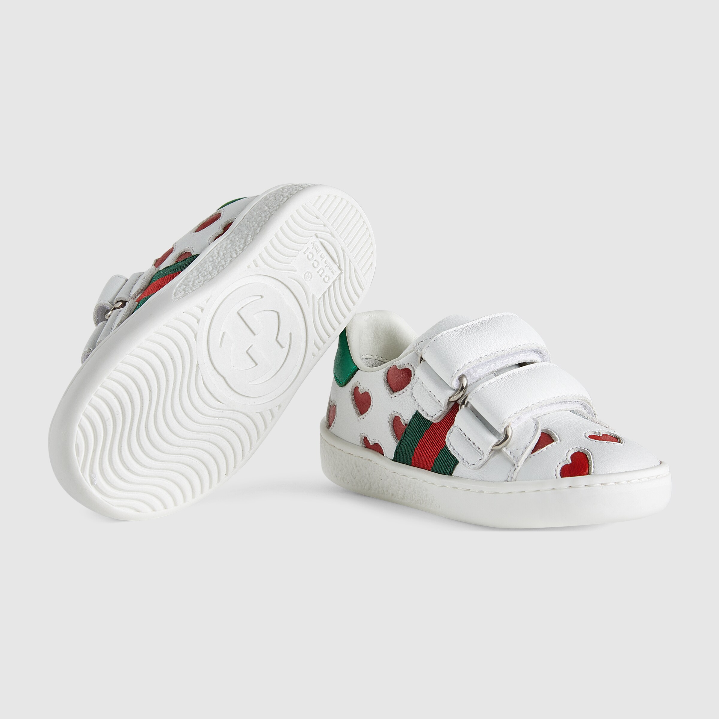 682221_CPWB0_9065_006_100_0000_Light-Toddler-Ace-sneaker-with-hearts.jpg