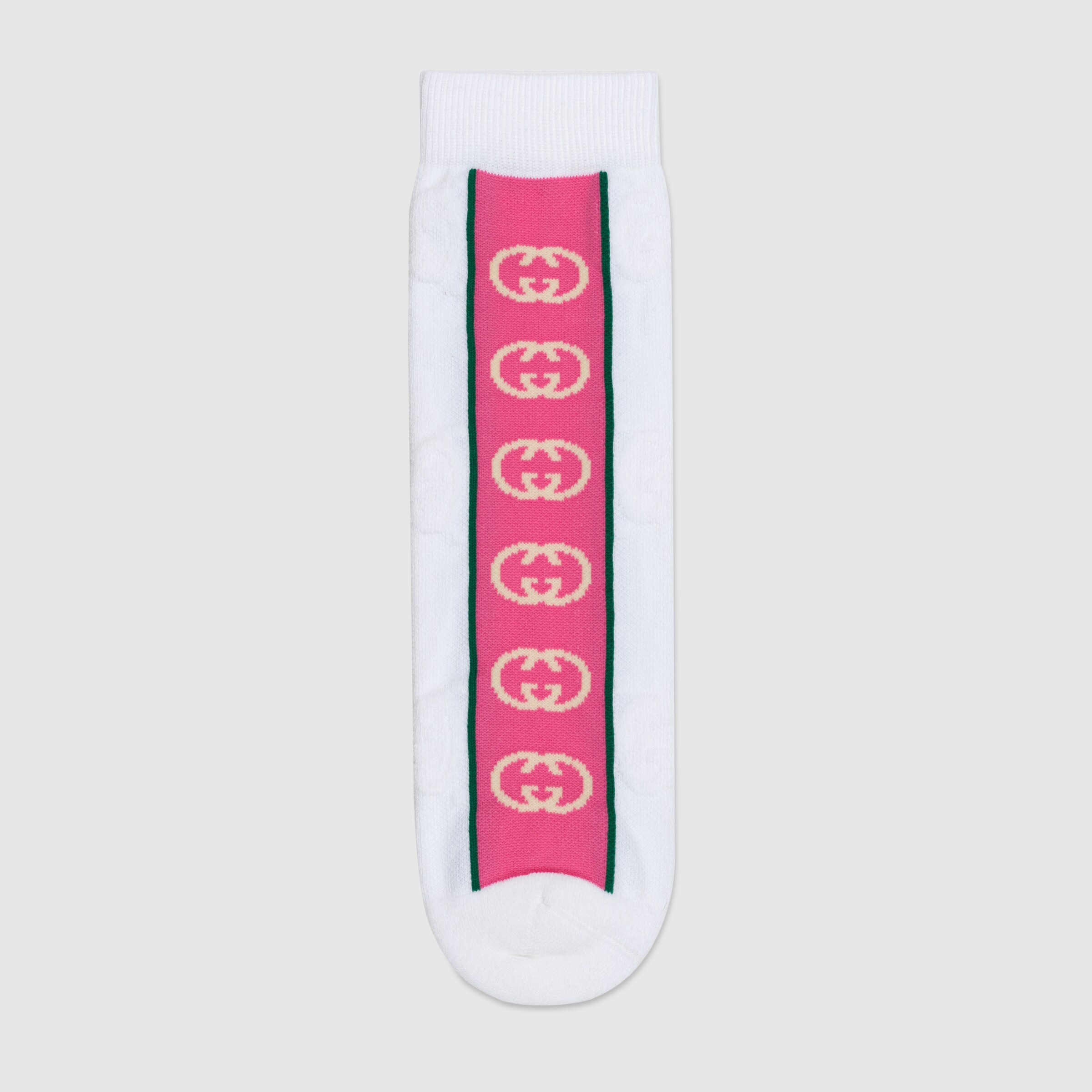 680336_4K428_9072_001_100_0000_Light-Childrens-Interlocking-G-stripe-socks.jpg
