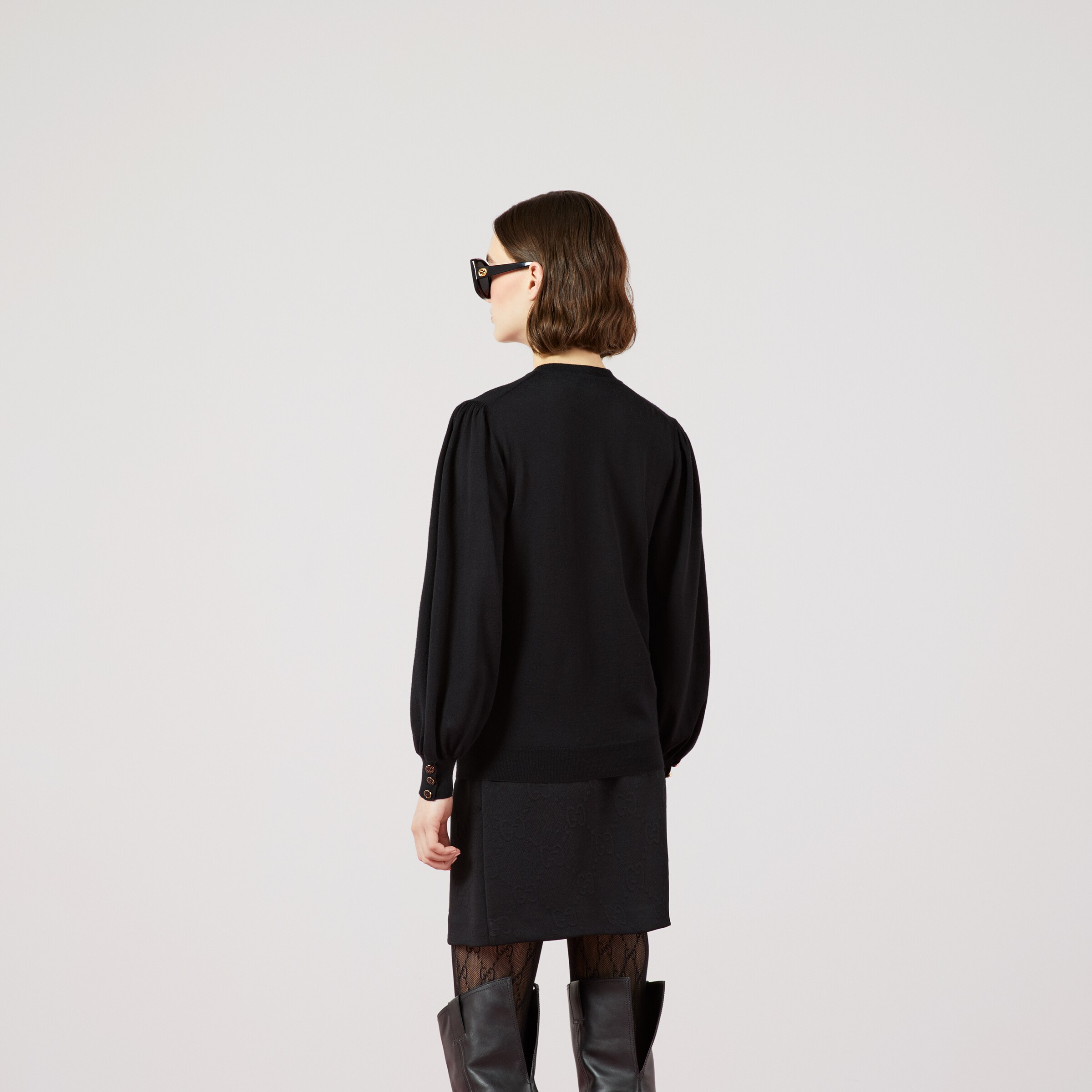 678441_XKB1R_1043_011_100_0000_Light-Cashmere-cardigan.jpg