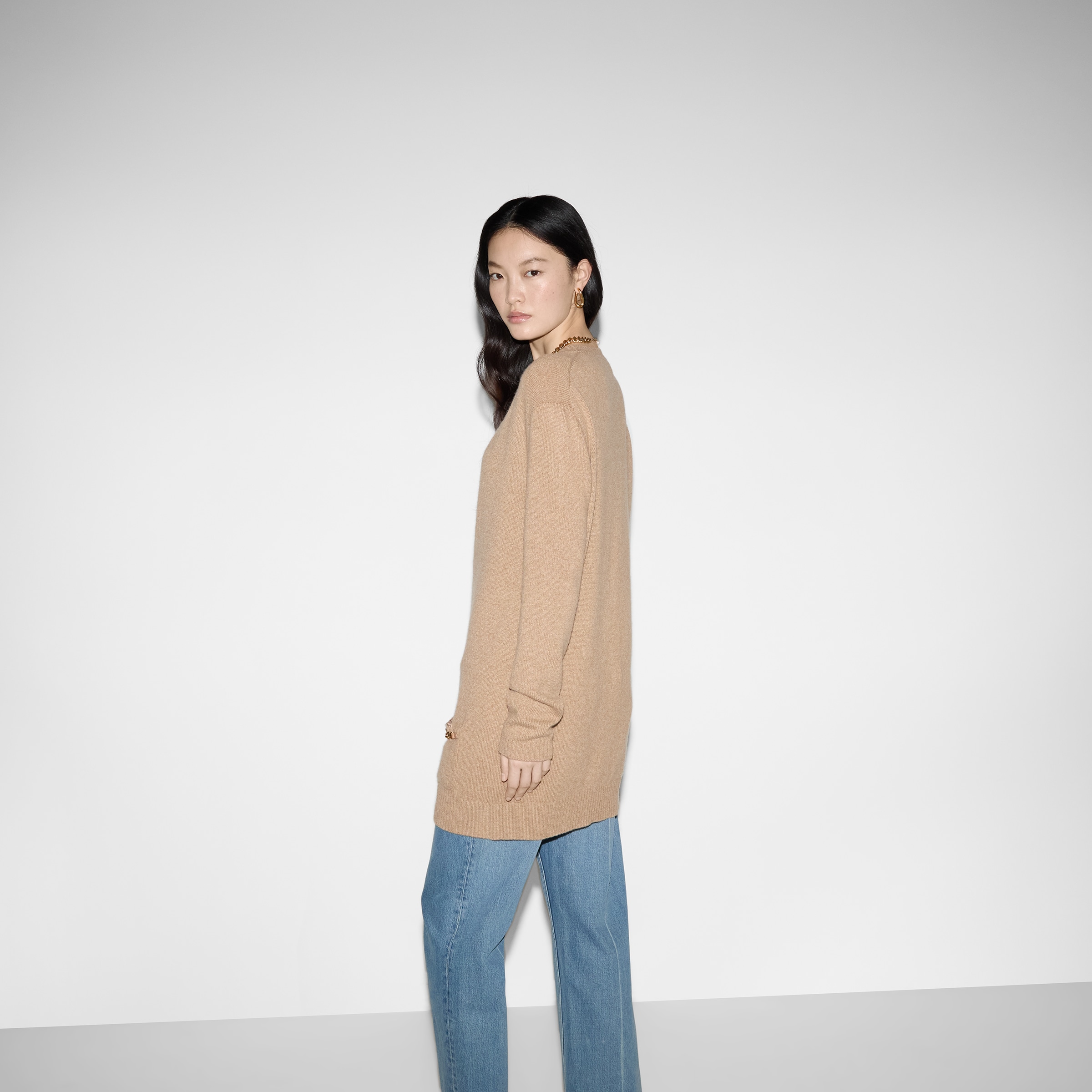 678441_XKB1R_2184_004_100_0000_Light-Cashmere-cardigan.jpg
