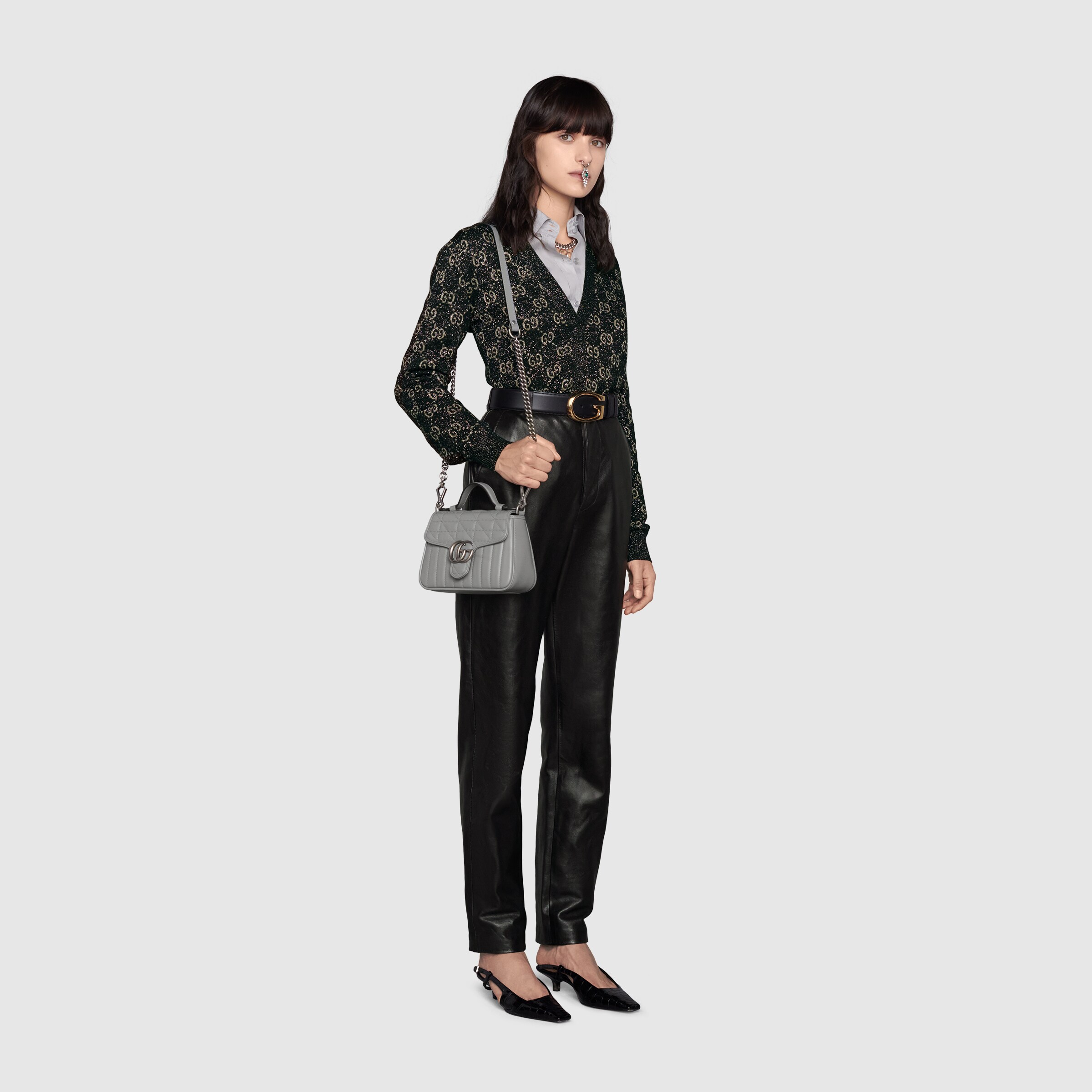 583571_UM8AN_1711_005_100_0000_Light-GG-Marmont-mini-top-handle-bag.jpg