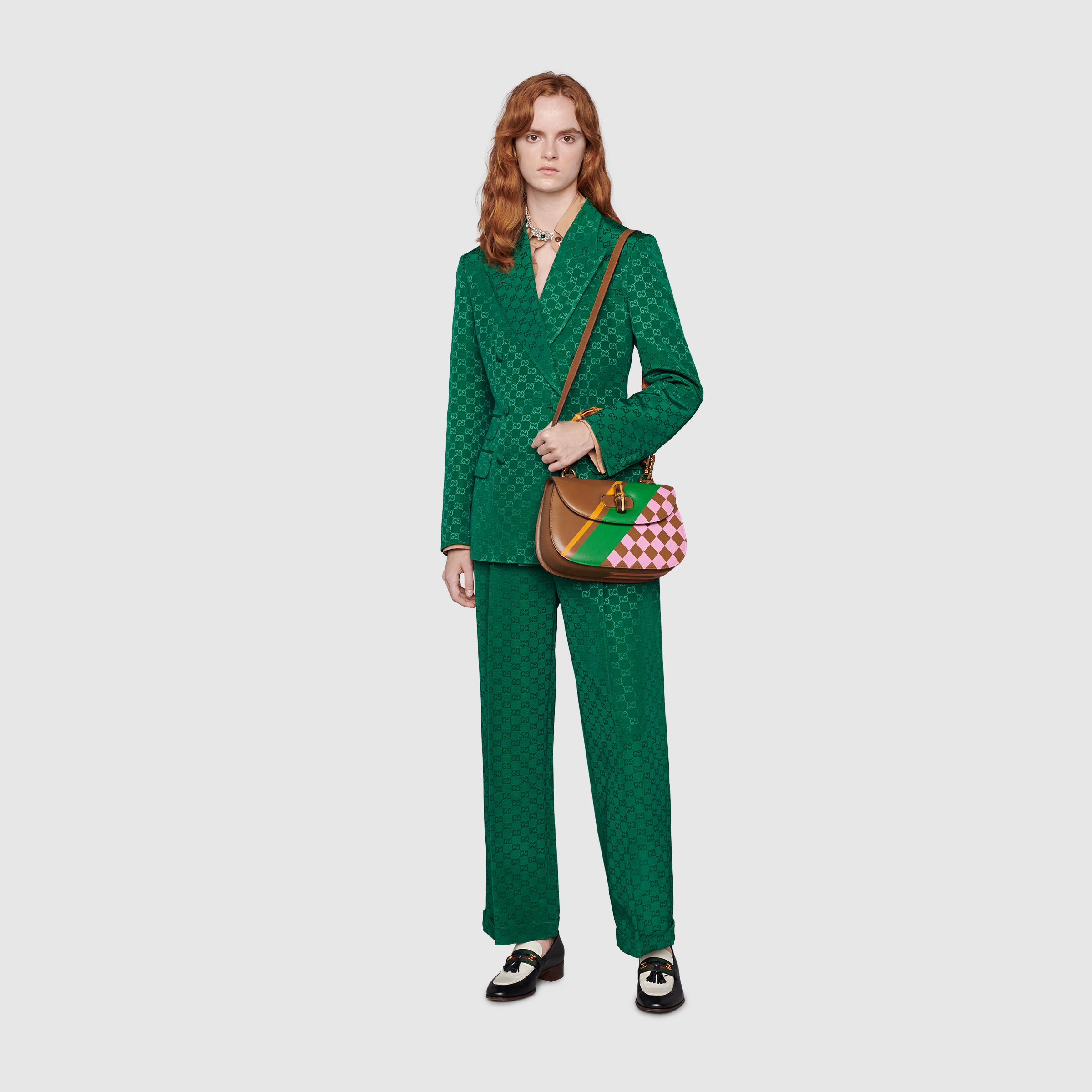 672206_UQBBT_2674_011_100_0000_Light-Gucci-Bamboo-1947-medium-top-handle-bag.jpg