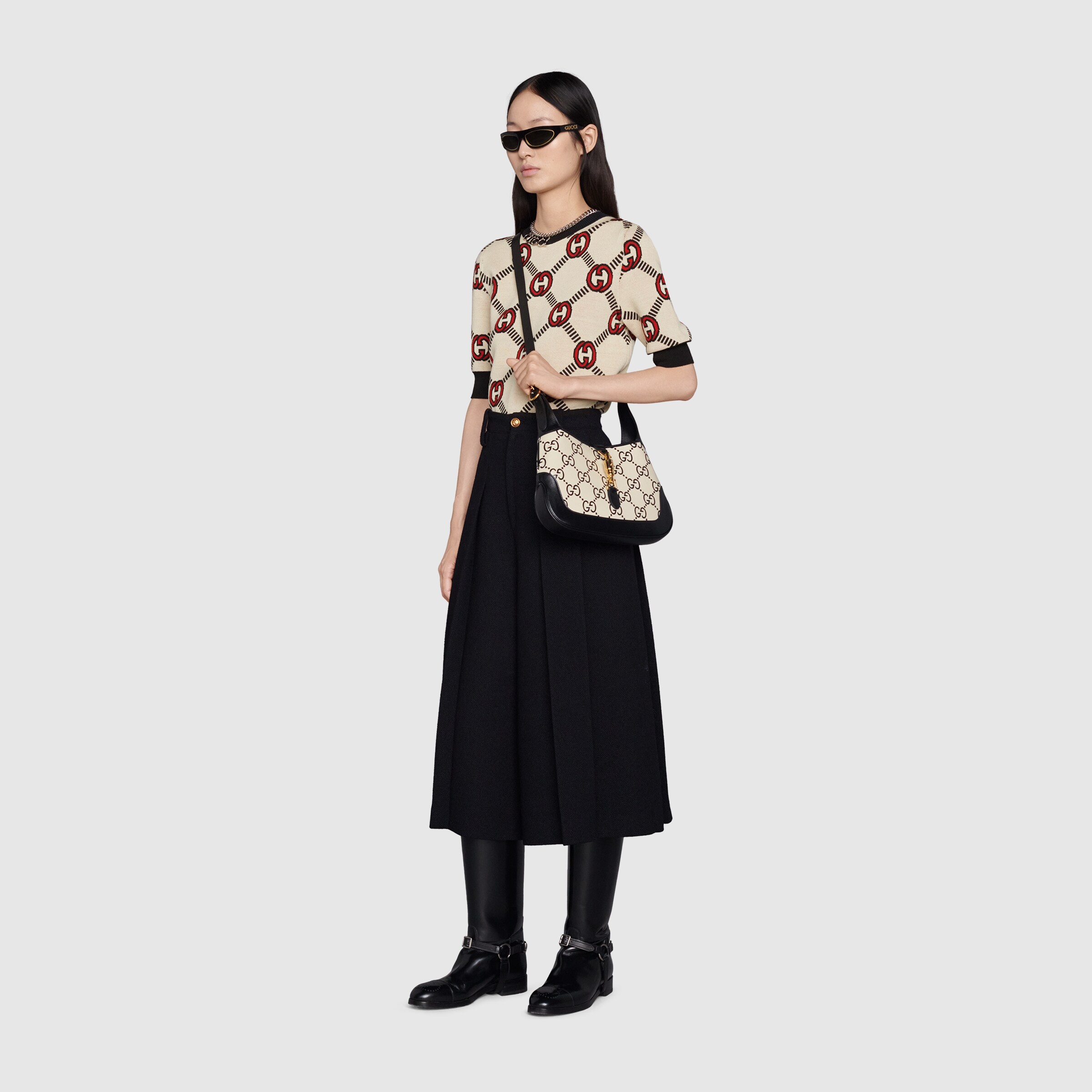 636706_UGMBG_9063_011_100_0000_Light-Jackie-1961-small-GG-shoulder-bag.jpg