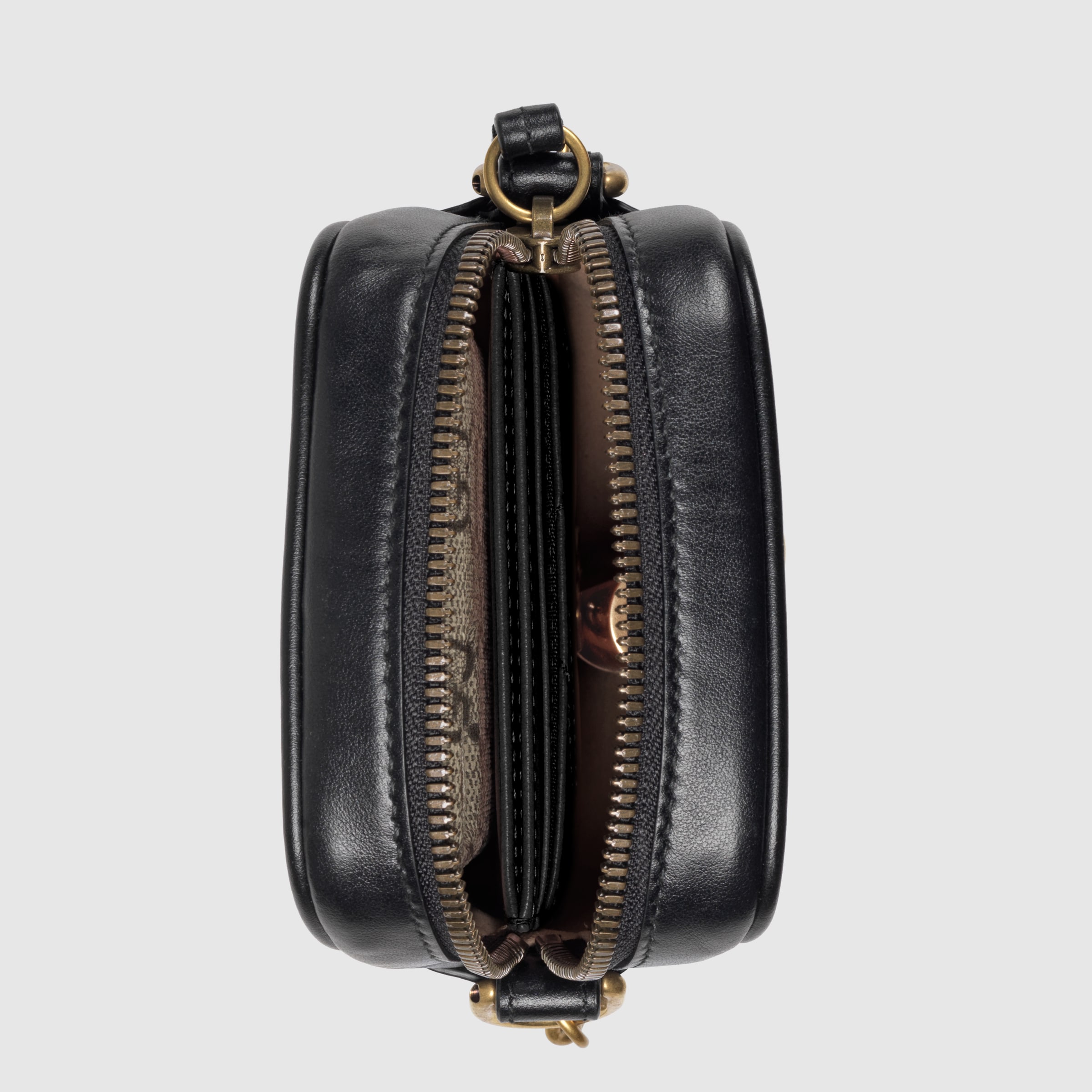 598597_DTDCT_1000_008_100_0000_Light-GG-Marmont-mini-bag.jpg