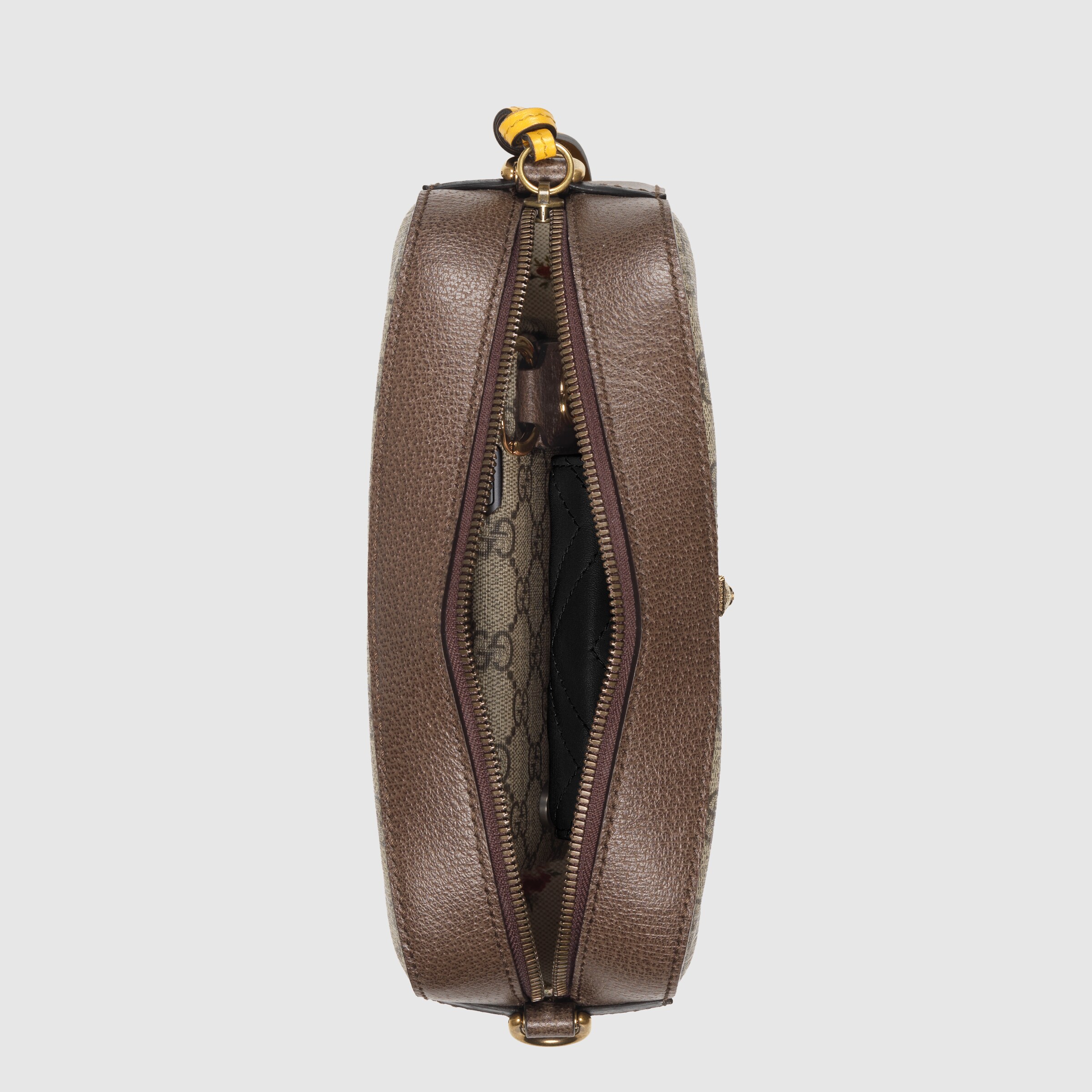 476466_K9GVT_8856_008_100_0000_Light-Neo-Vintage-GG-Supreme-messenger-bag.jpg