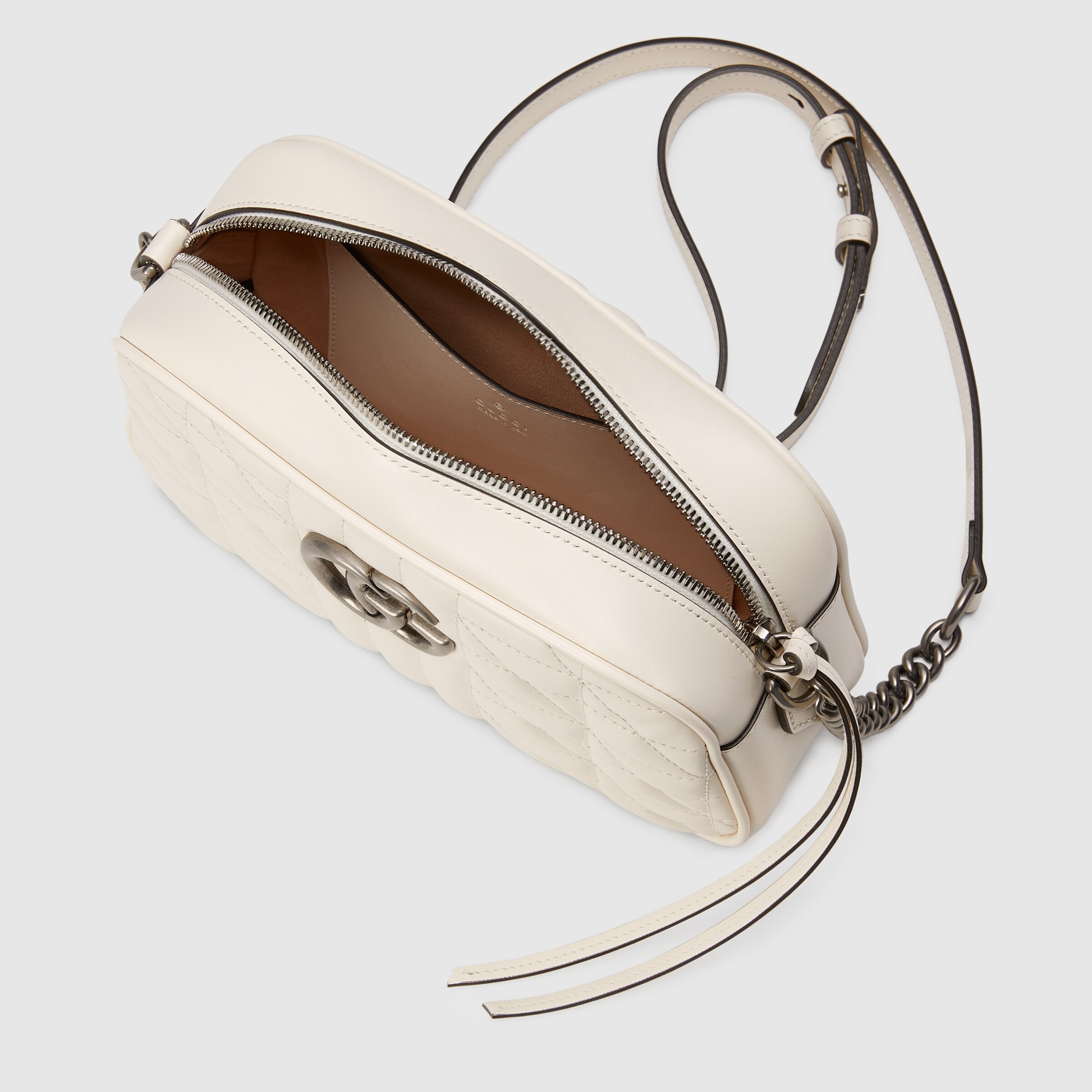 447632_UM8BN_9022_010_100_0000_Light-GG-Marmont-small-shoulder-bag.jpg