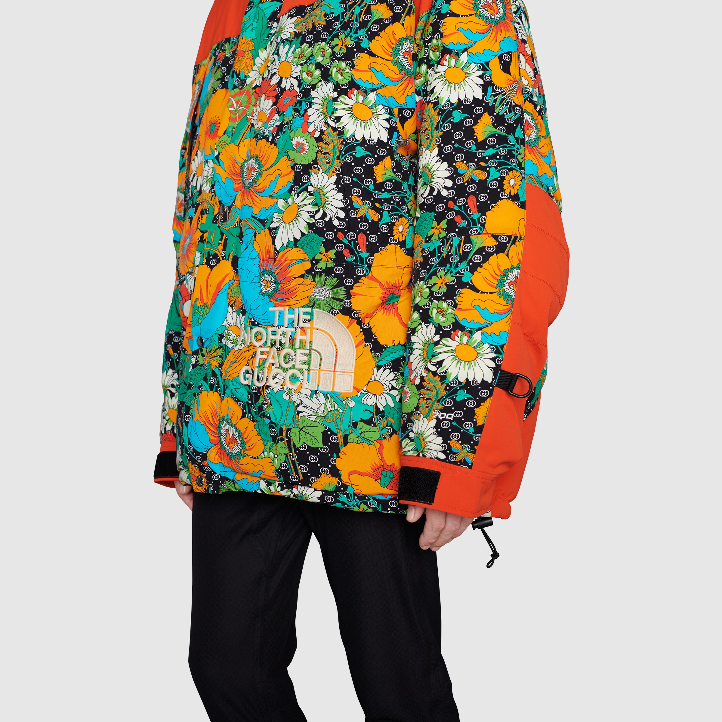 663758_XAADN_1066_010_100_0000_Light-The-North-Face-x-Gucci-down-jacket.jpg