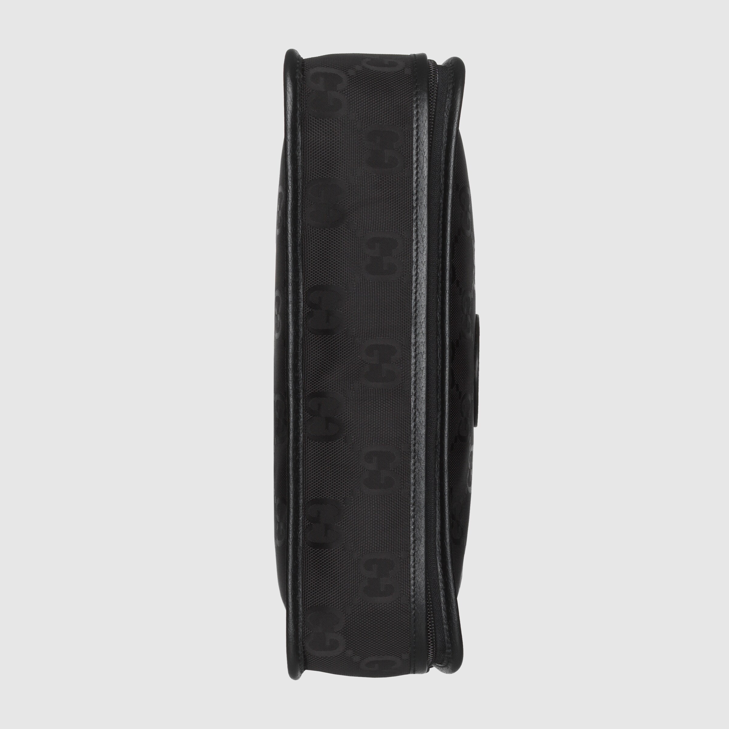 674797_UKDLN_1000_009_053_0000_Light-Gucci-Off-The-Grid-medium-packing-cube.jpg