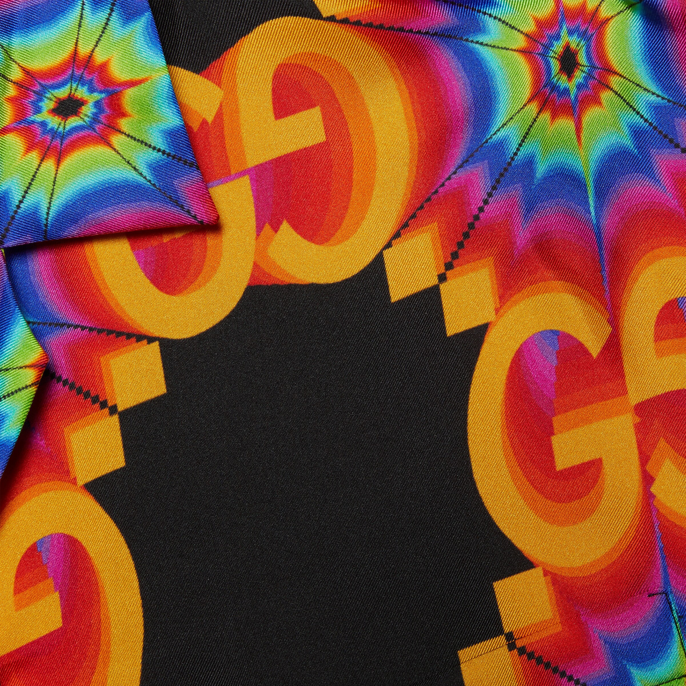 675446_ZAH3W_1128_011_100_0000_Light-GG-kaleidoscope-silk-bowling-shirt.jpg