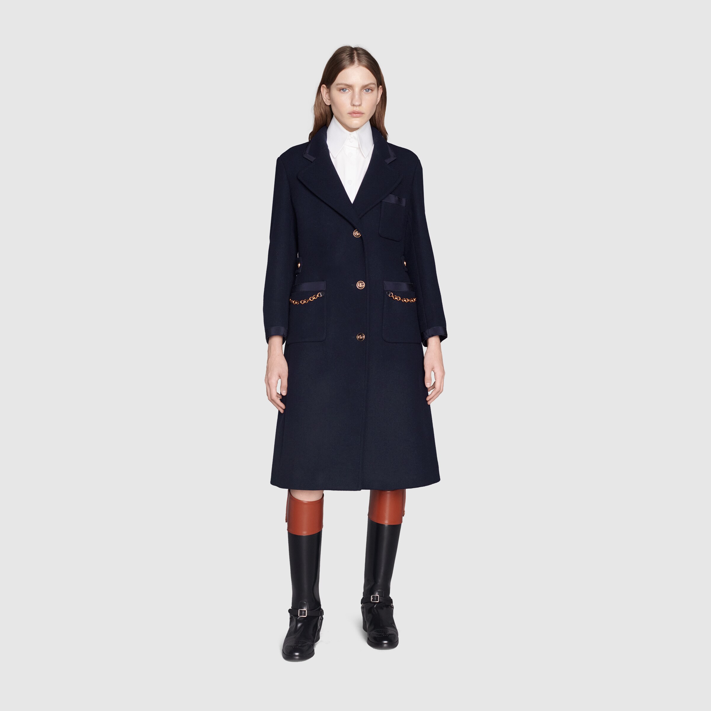 669525_Z8ARD_4433_004_100_0000_Light-Wool-coat-with-GG-chains.jpg
