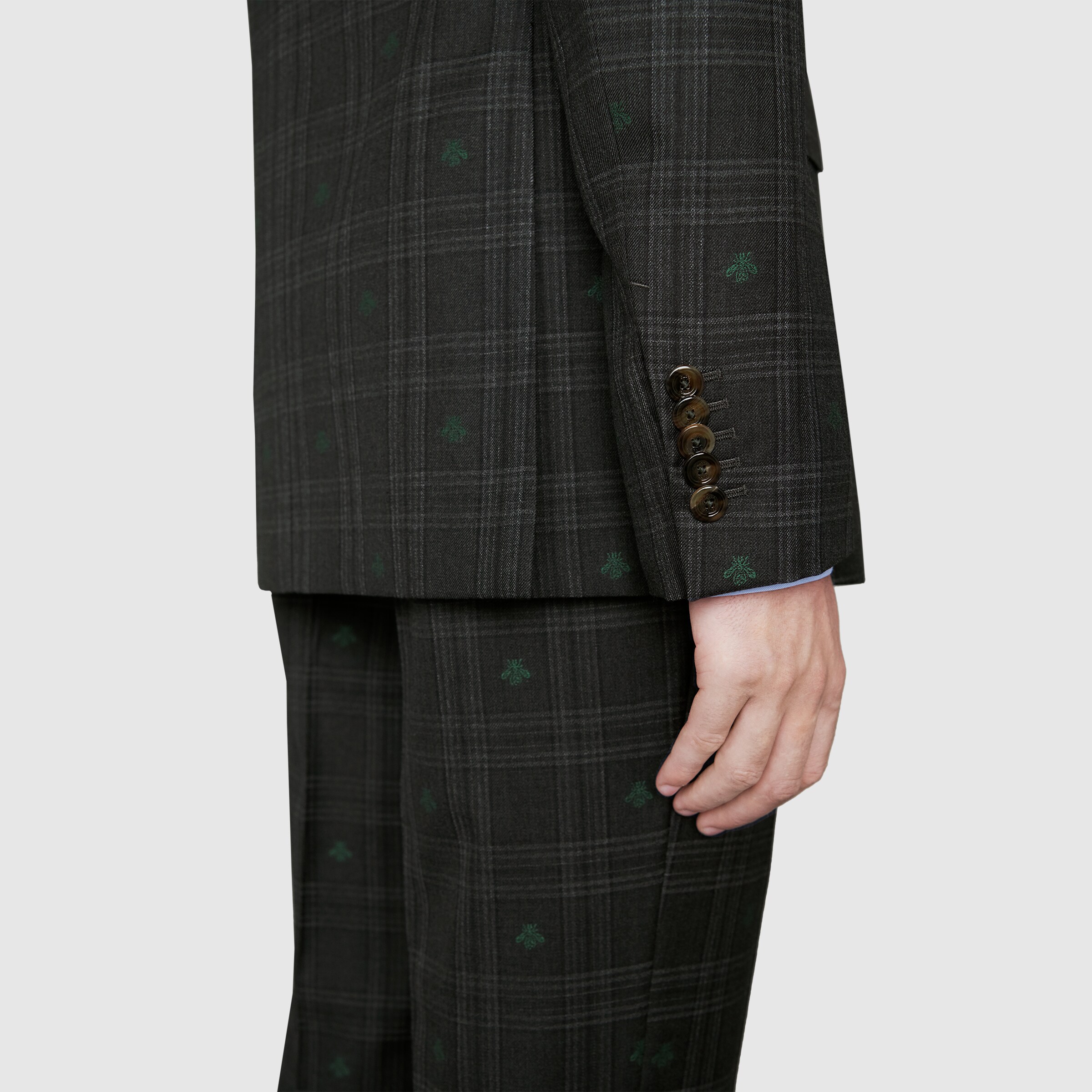 604081_Z551J_1305_013_100_0000_Light-Bee-check-wool-suit.jpg