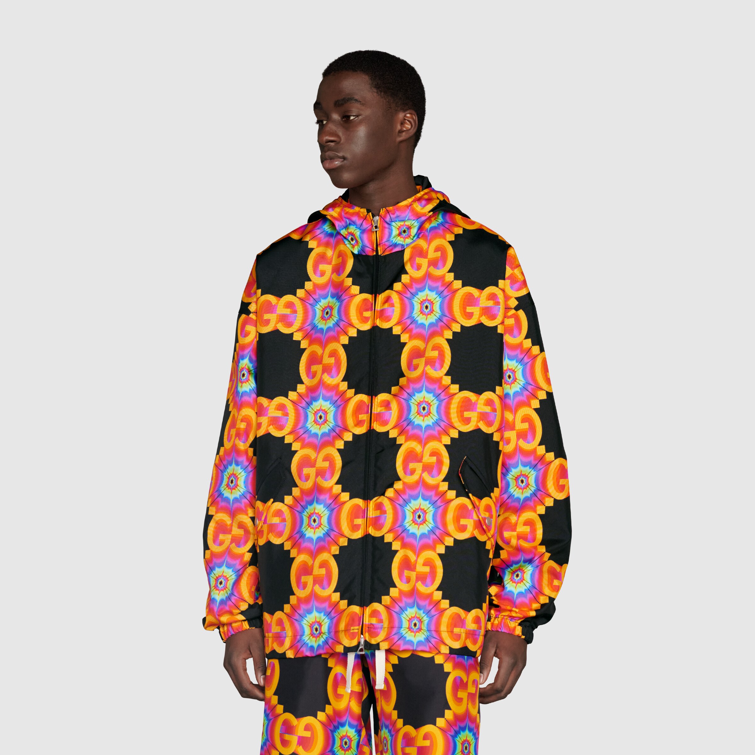 673609_ZAH4C_1128_004_100_0000_Light-GG-kaleidoscope-water-repellent-jacket.jpg