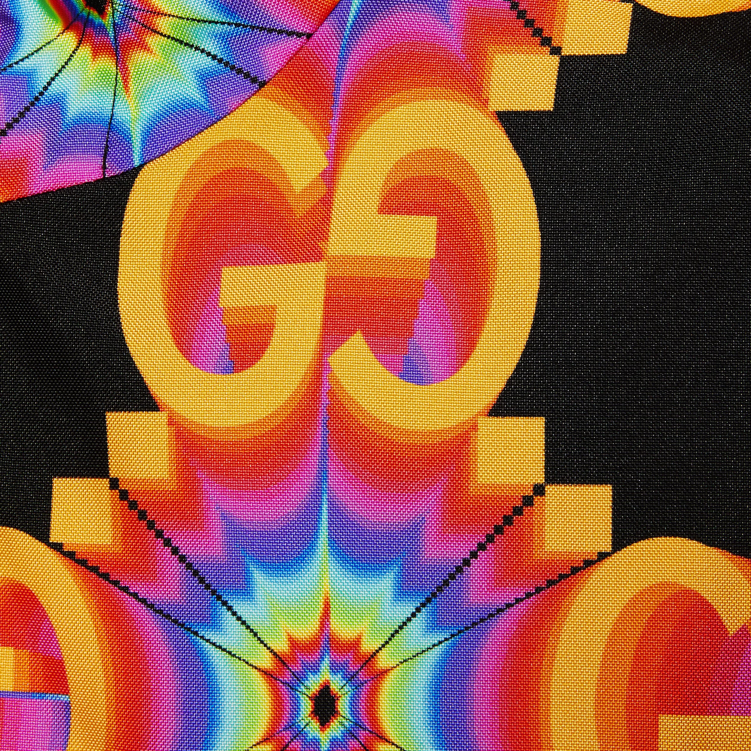 673609_ZAH4C_1128_011_100_0000_Light-GG-kaleidoscope-water-repellent-jacket.jpg