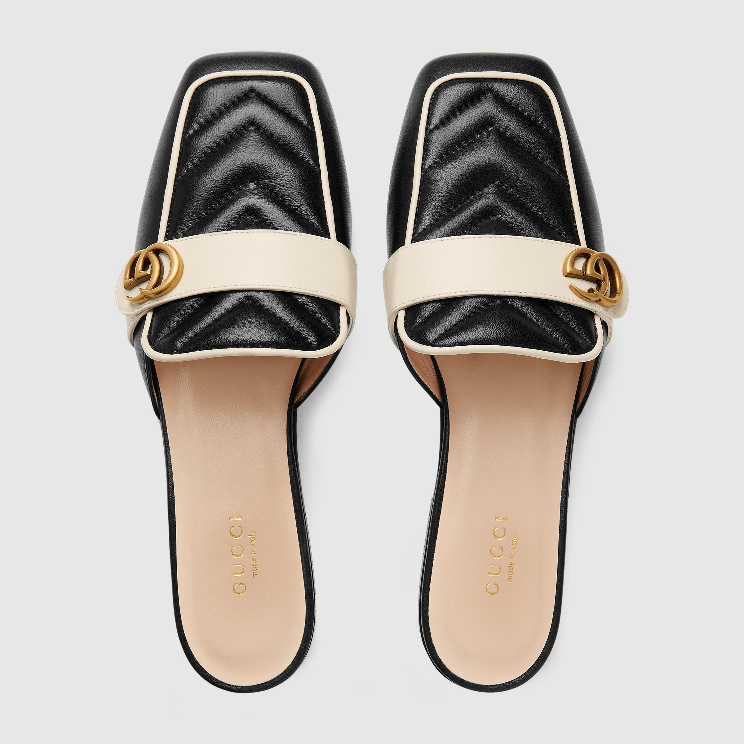 670398_BKOE0_1196_004_100_0000_Light-Womens-slipper-with-Double-G.jpg
