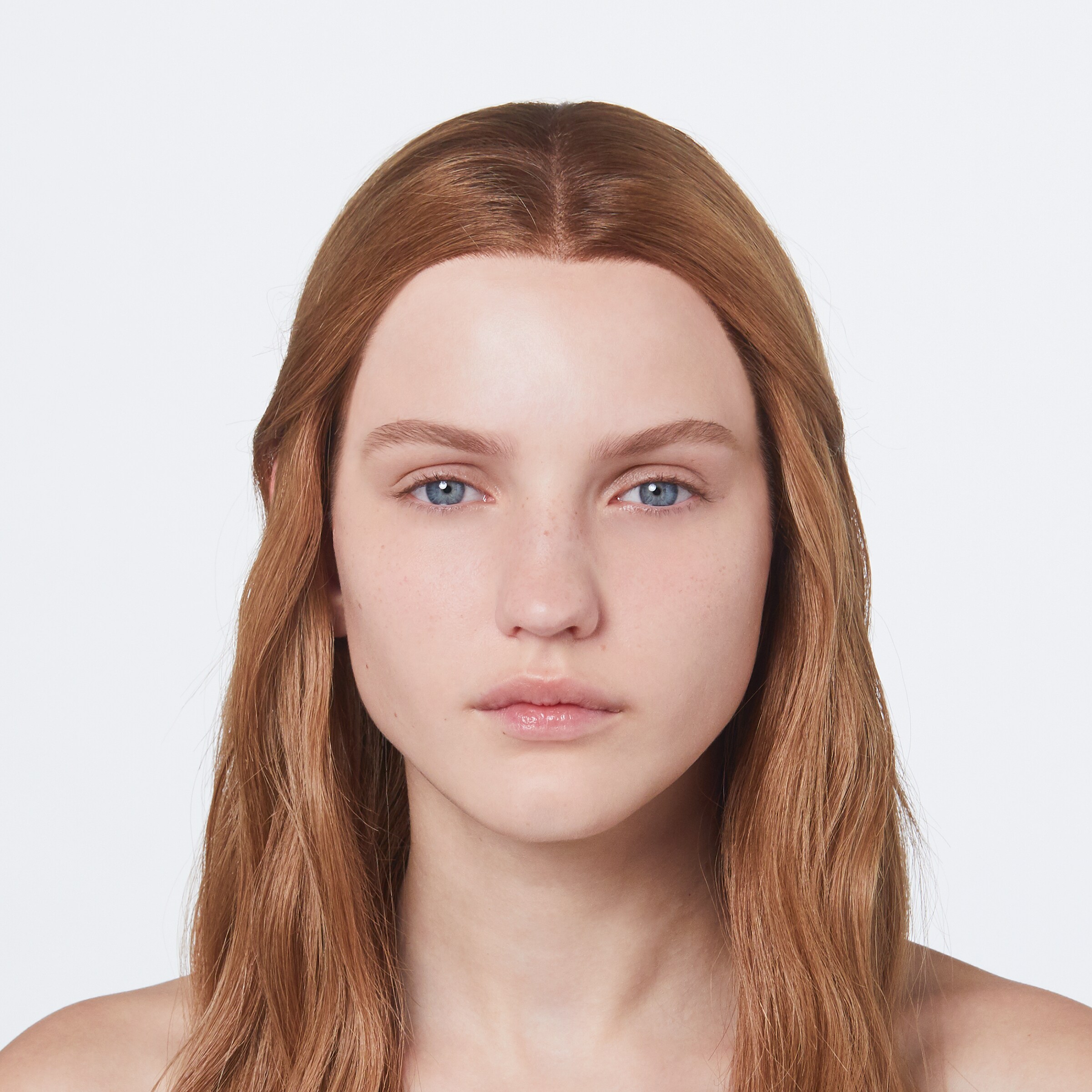 グッチ セラム ドゥ ボーテ フリュイド マティフィアン マット