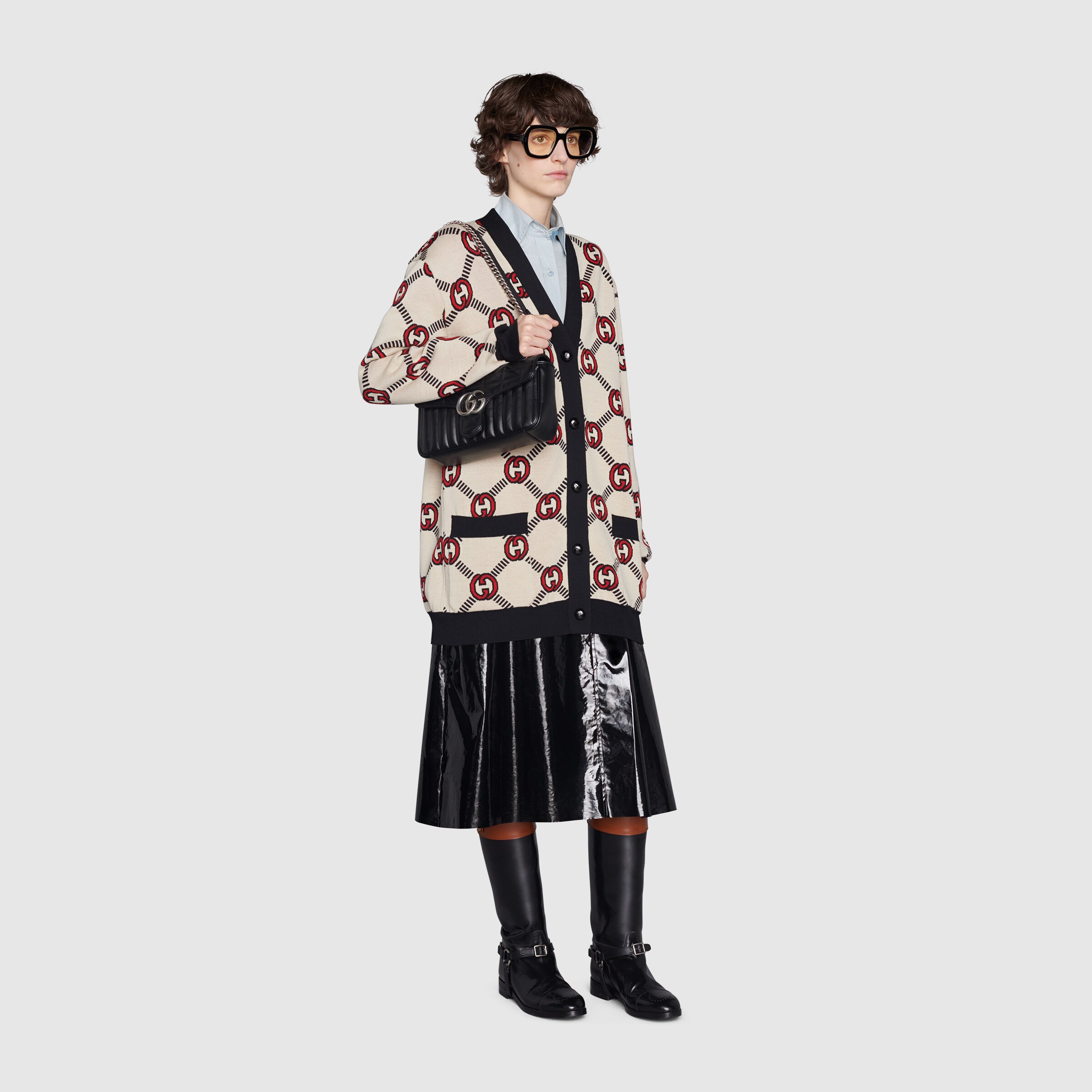 443497_UM8AN_1000_005_100_0000_Light-GG-Marmont-small-shoulder-bag.jpg