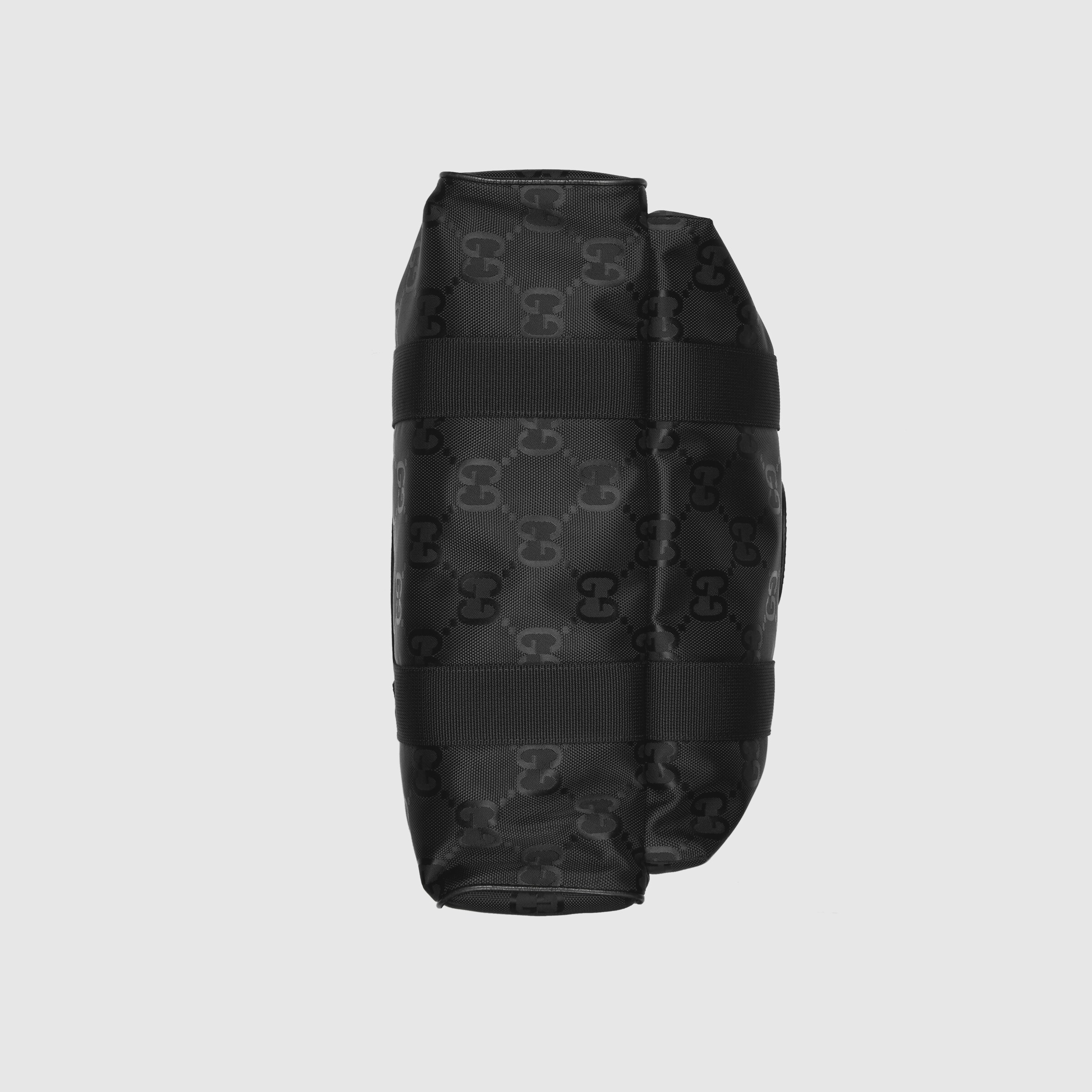 674299_UKDSN_1000_009_063_0000_Light-Gucci-Off-The-Grid-briefcase.jpg