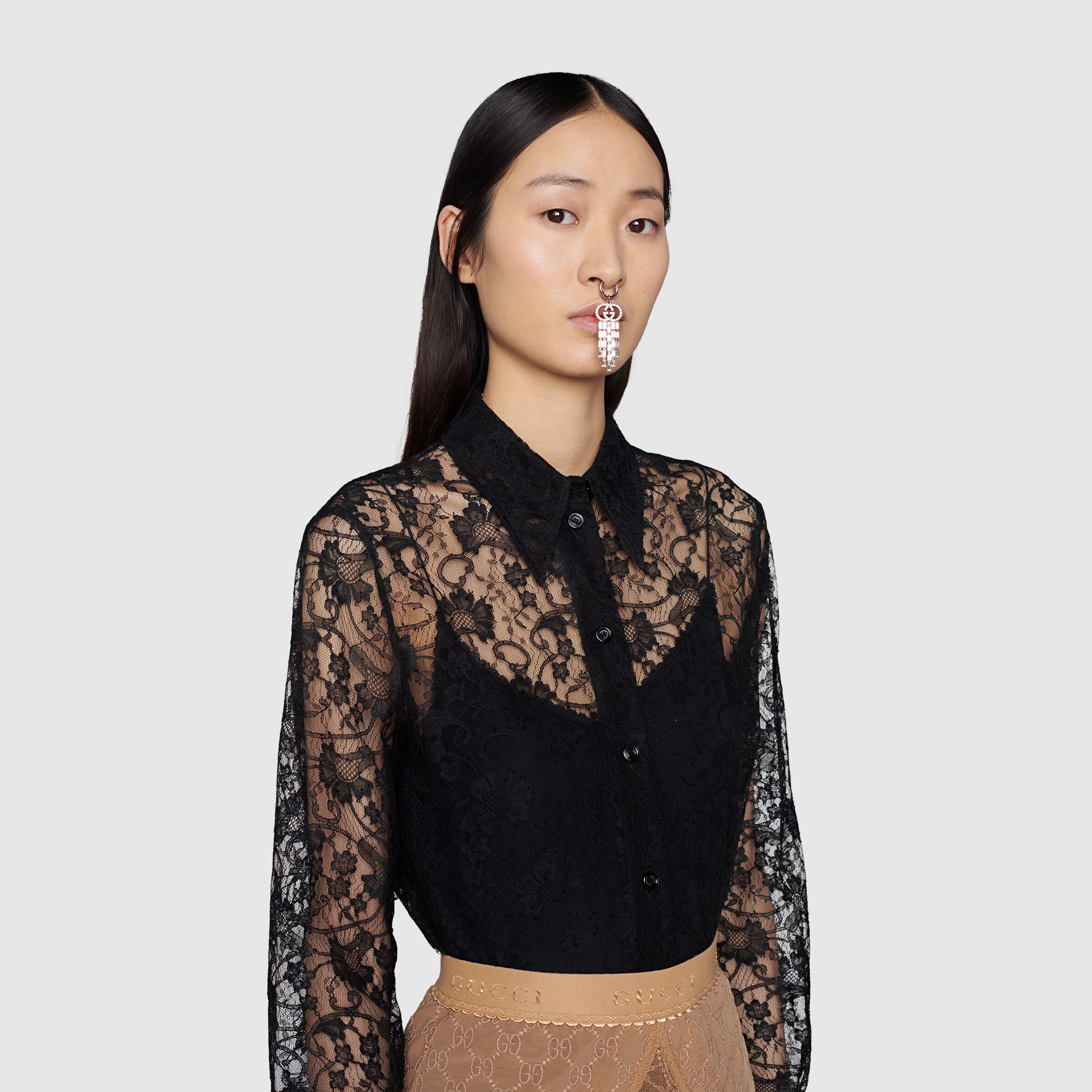 681227_ZAHMA_1000_010_100_0000_Light-Lace-shirt.jpg