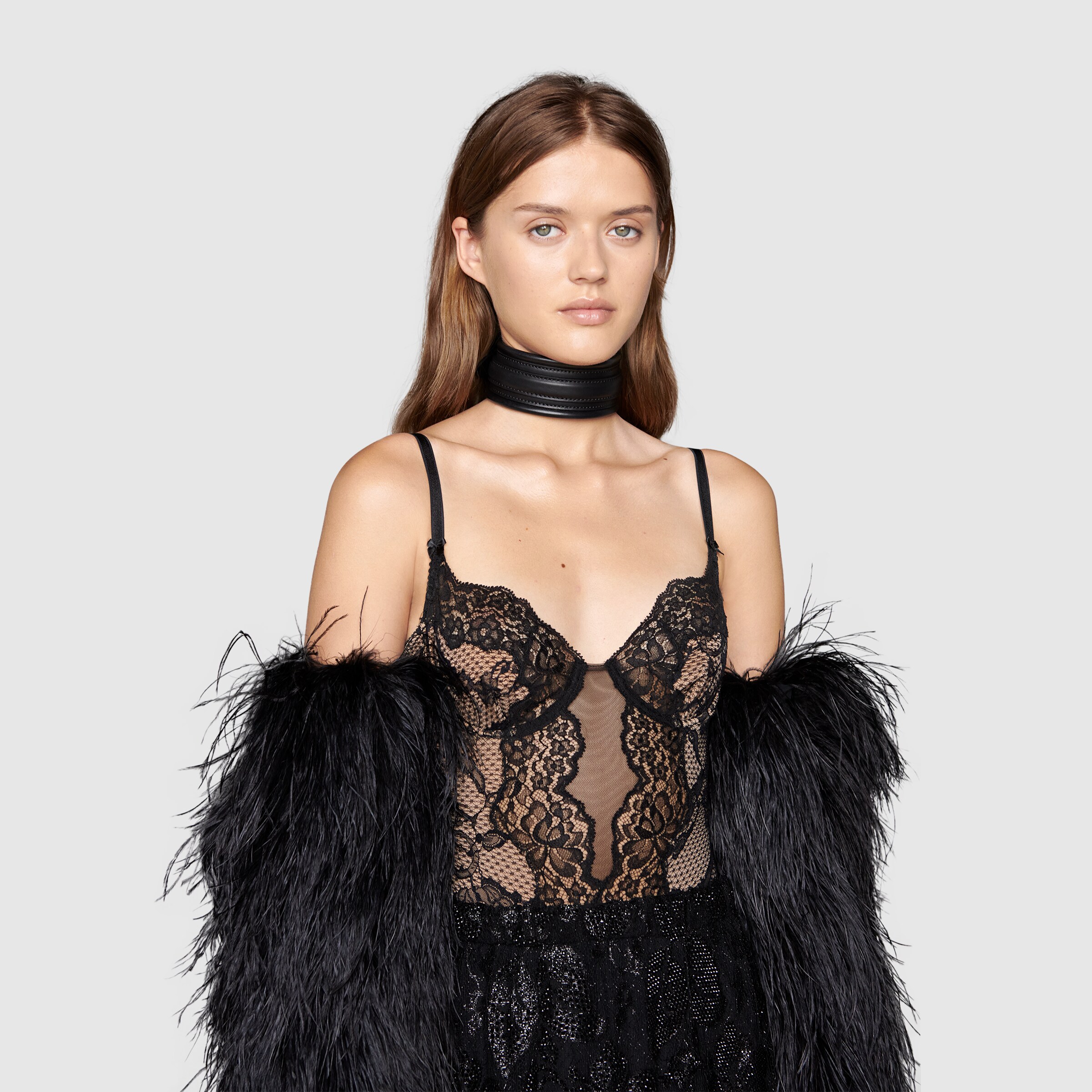 682707_XUAC1_1000_010_100_0000_Light-Flower-lace-bodysuit.jpg
